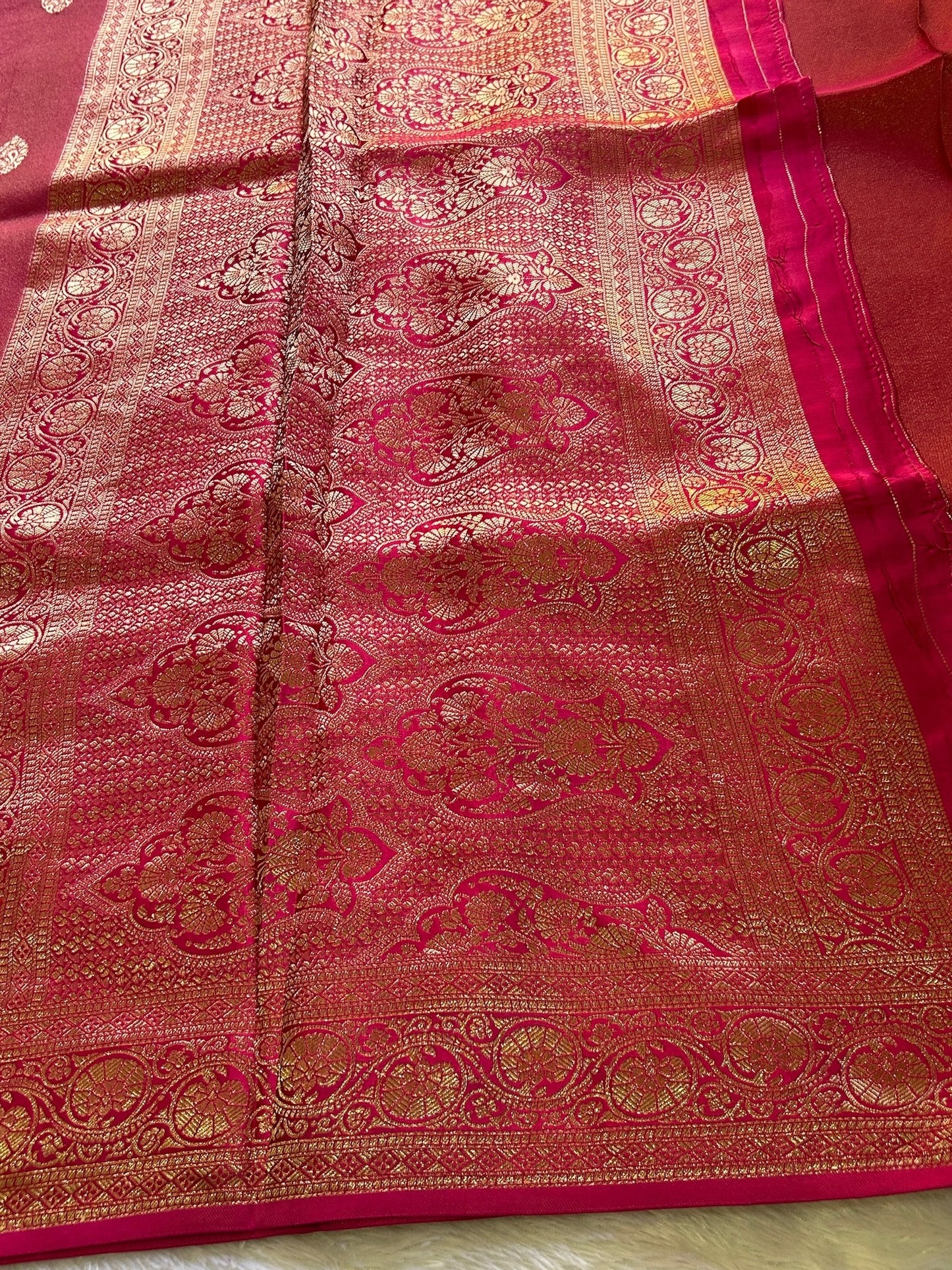 Semi raw mango: Brick red-red