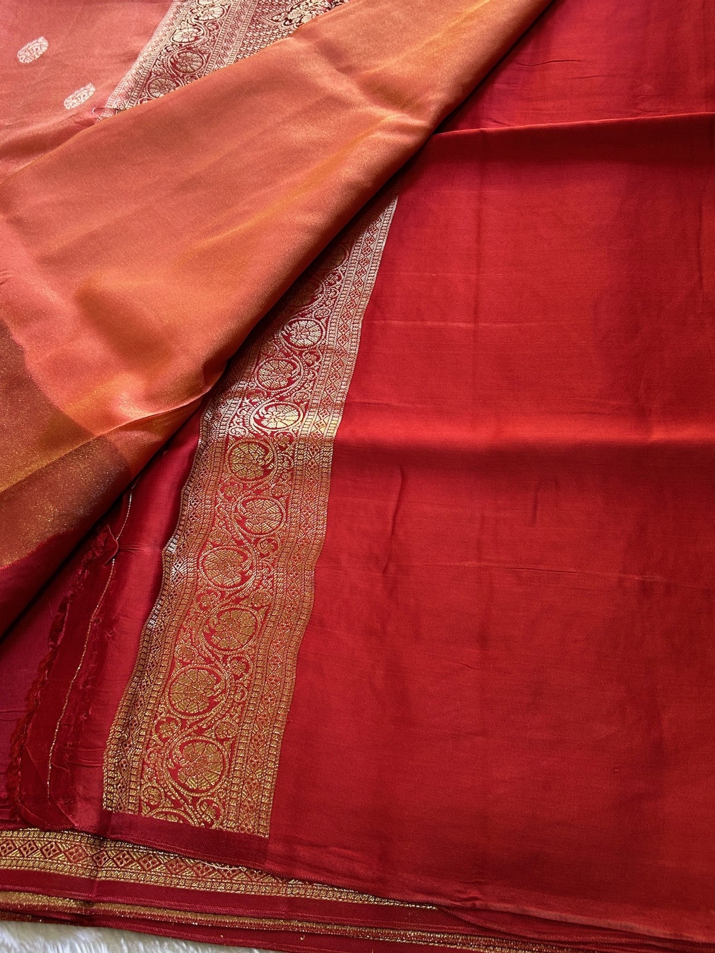 Semi raw mango: Orange-maroon