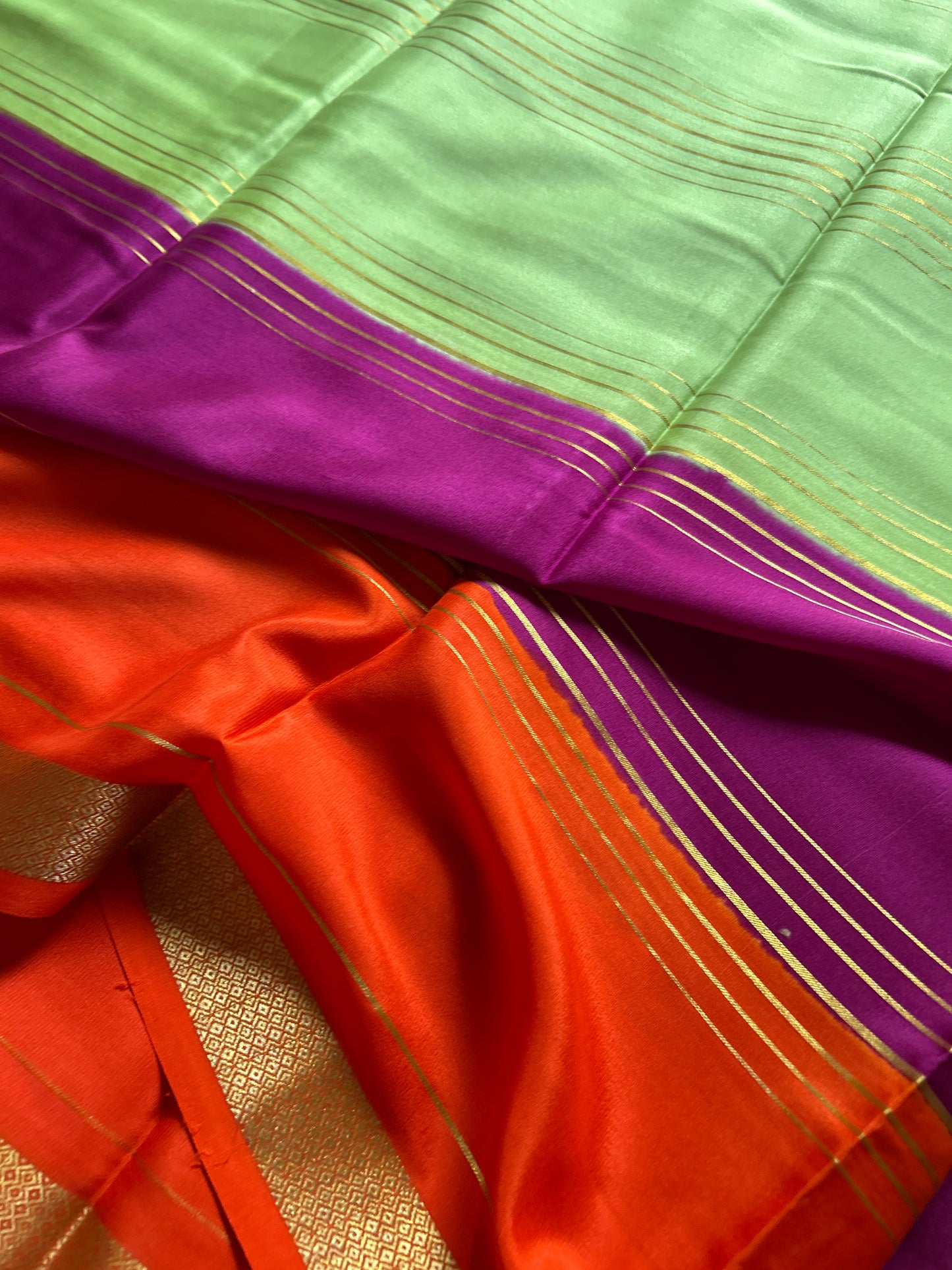 Trinetri (3D) : Pista green-magenta-orange