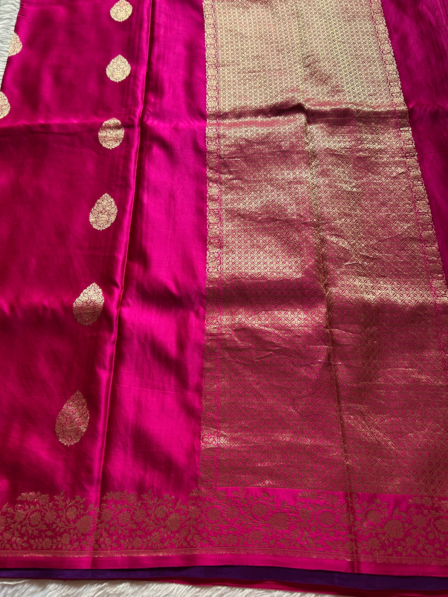 Madhubala : Solid Pink