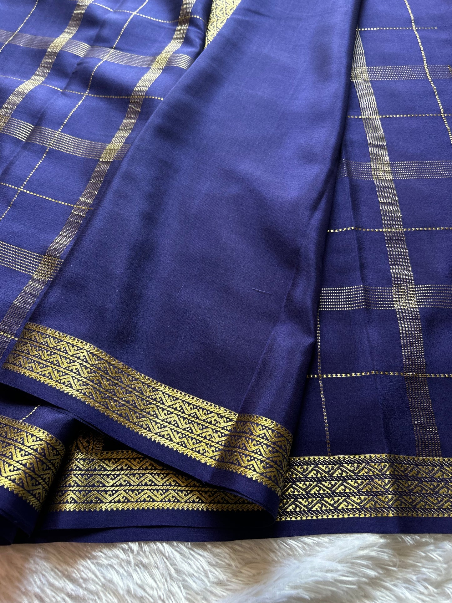 Suvarna : Solid Navy blue