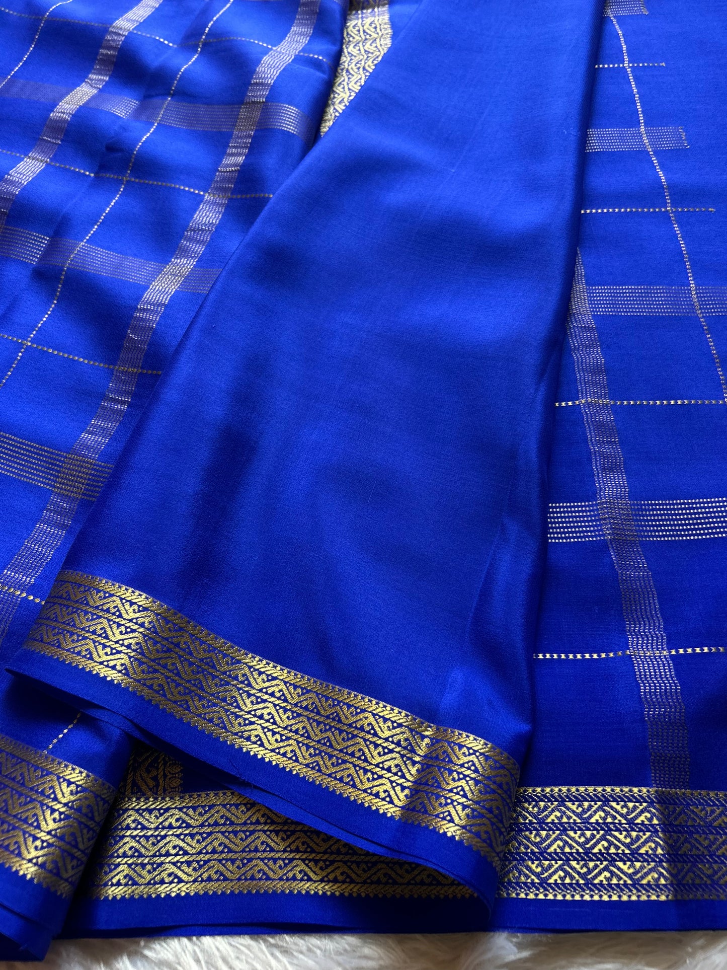 Suvarna : Solid Royal blue