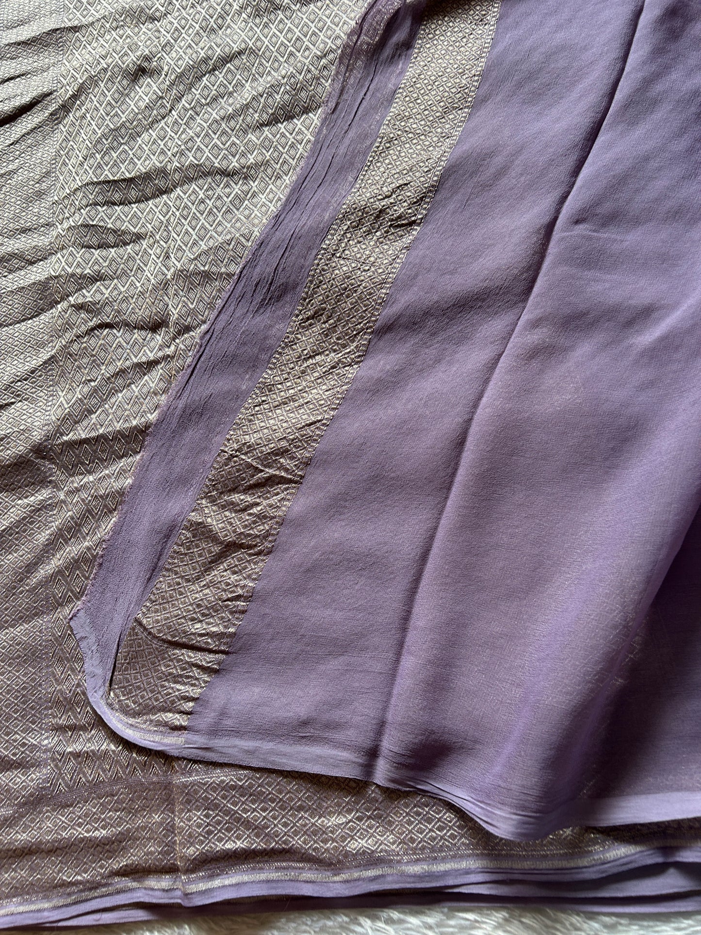 Myra : Solid Light lavender