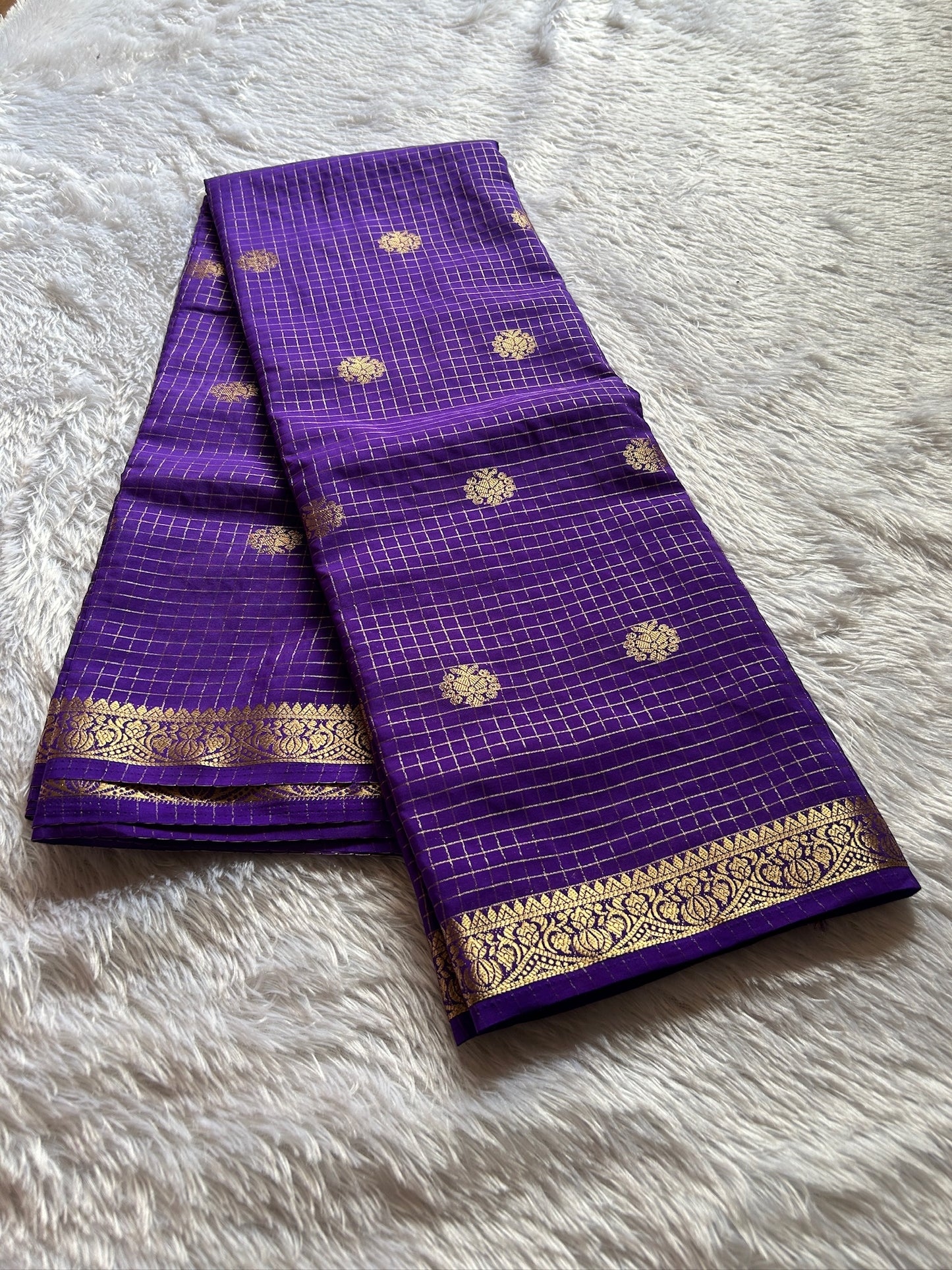 Semi Crepe : Solid Violet