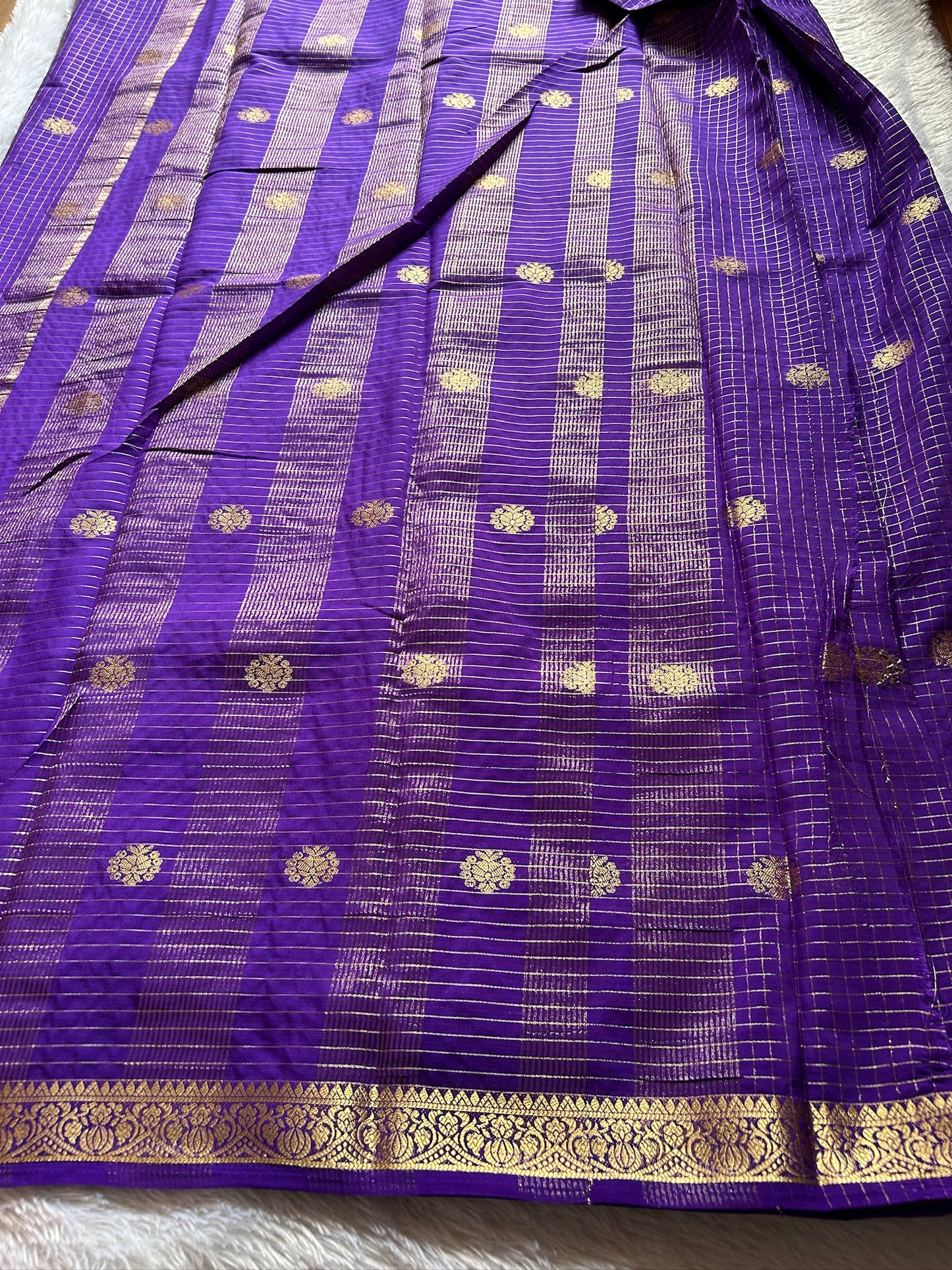 Semi Crepe : Solid Violet