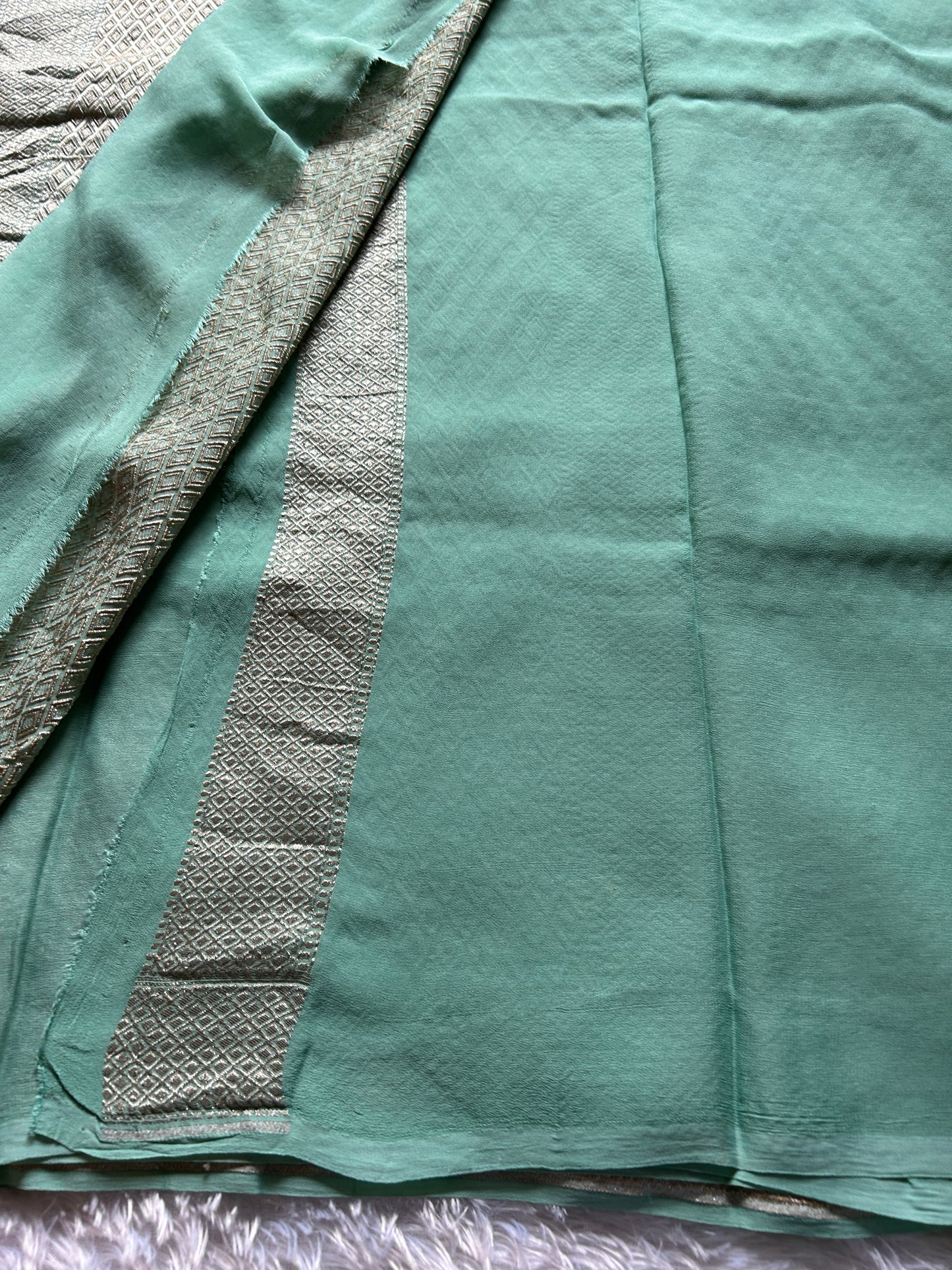 Myra : Solid Pastel mint green