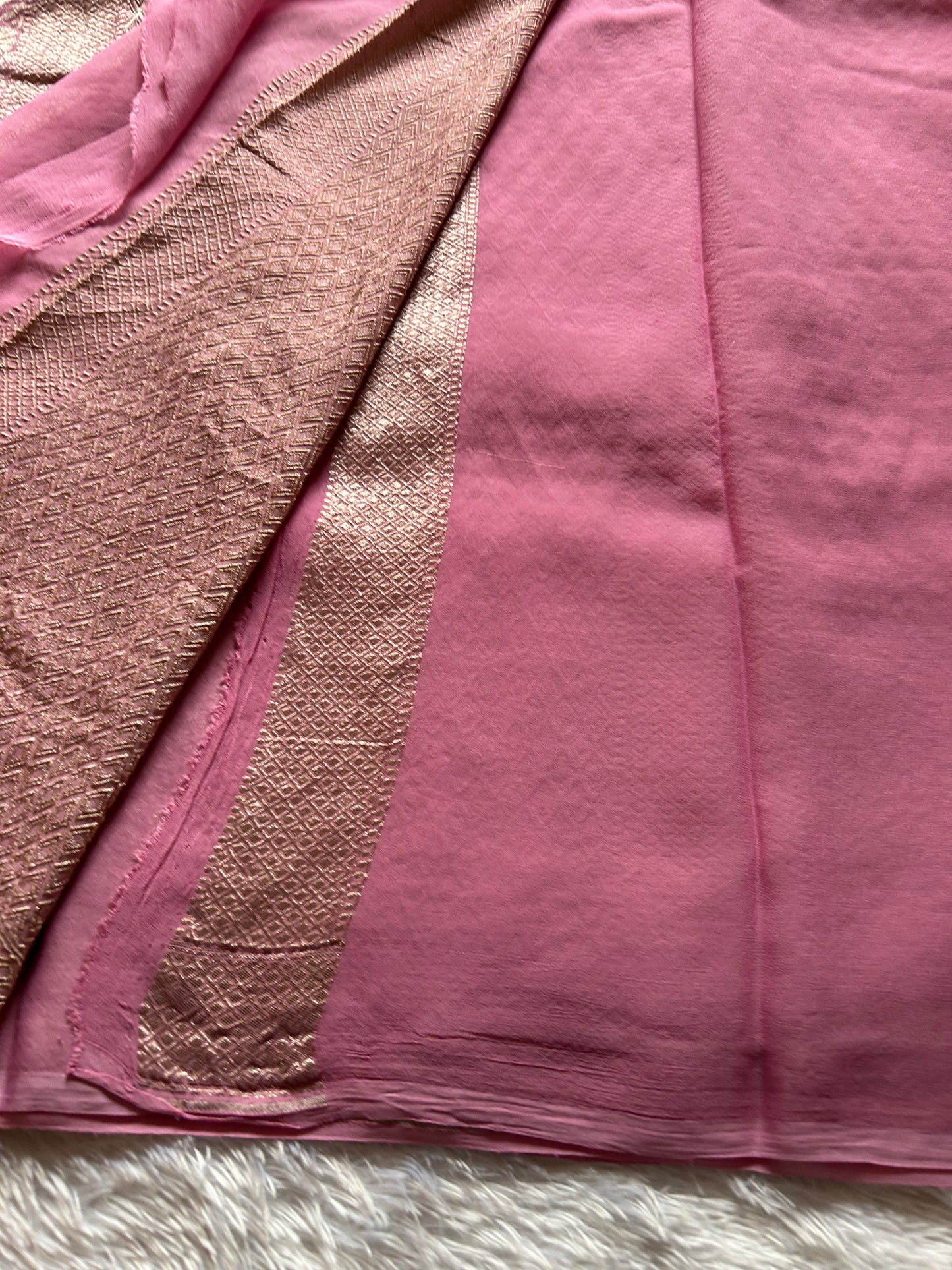 Myra : Solid Pastel pink