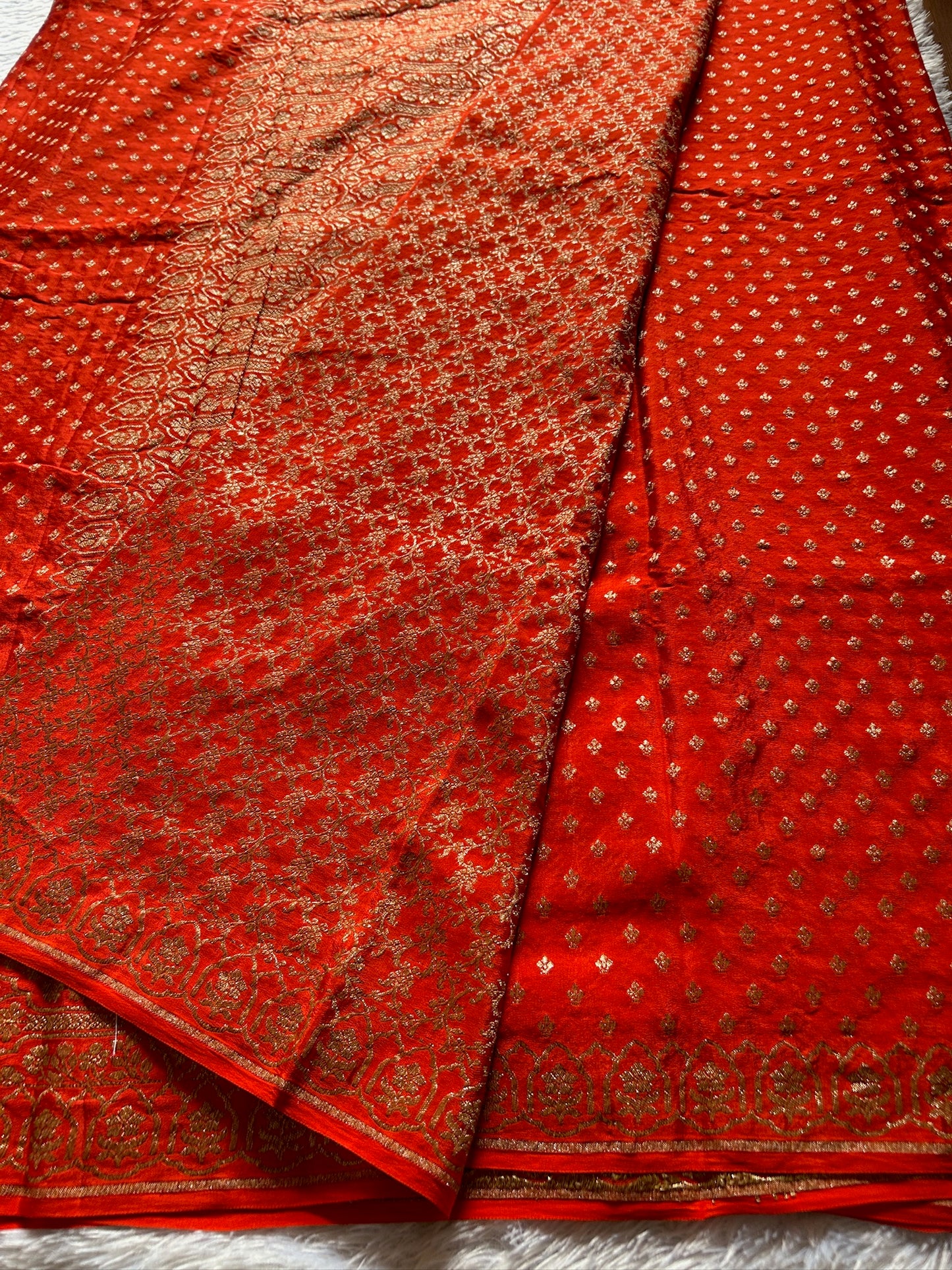 Mahiya : Solid Dark Orange