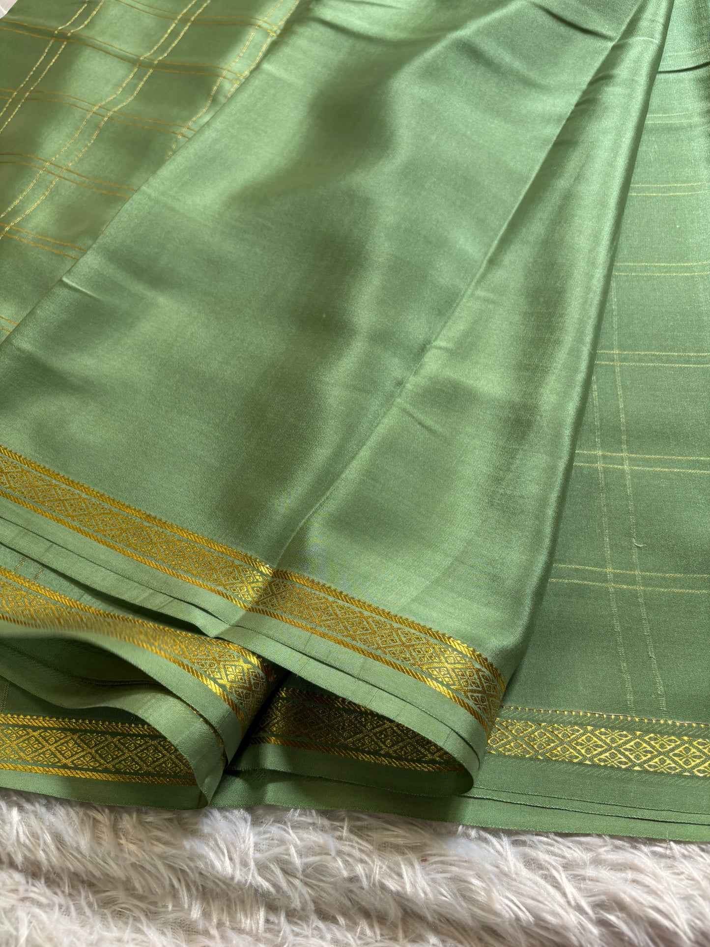 Supriya : Solid Sage green