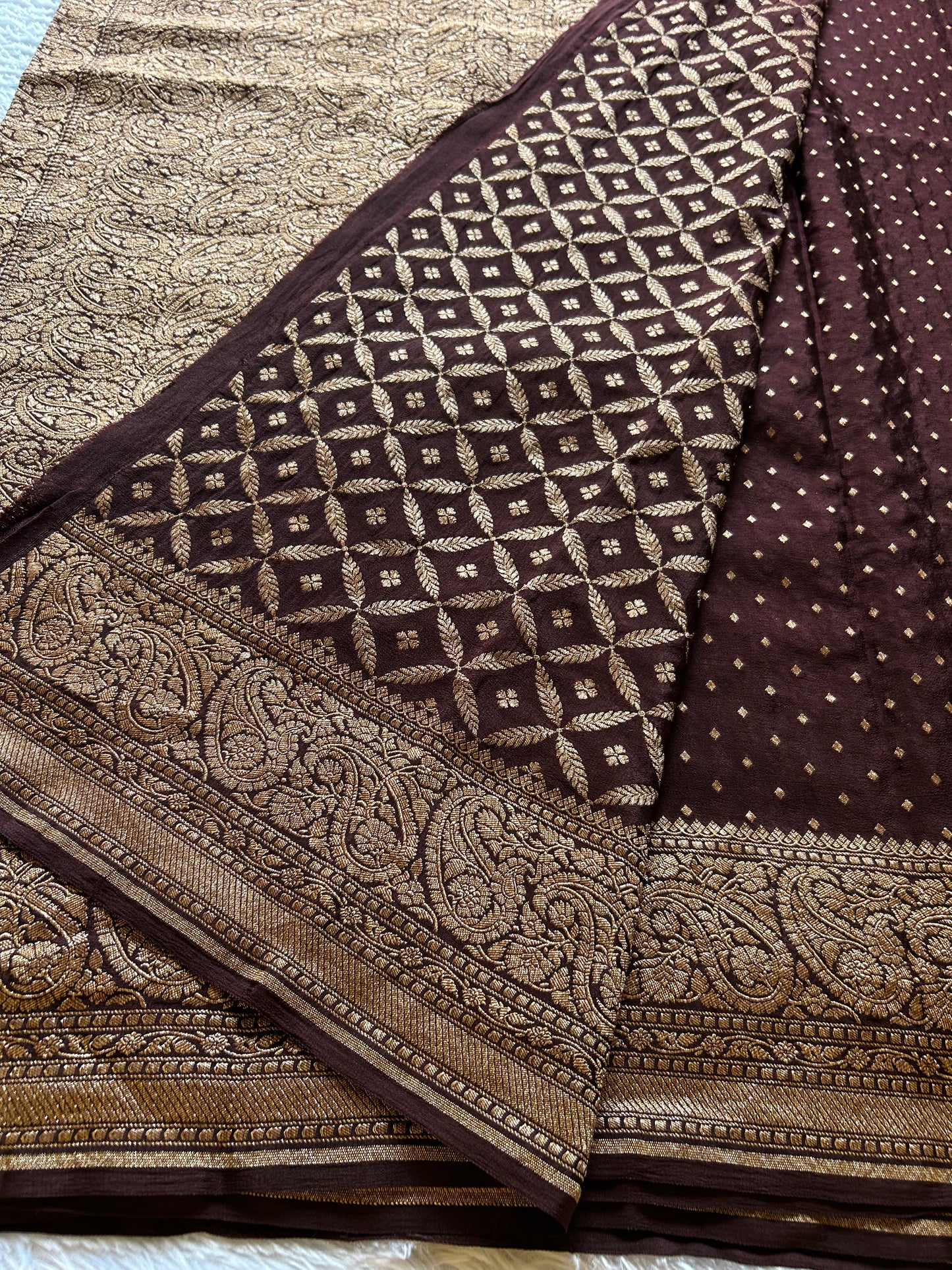 Menaka : Solid Dark brown