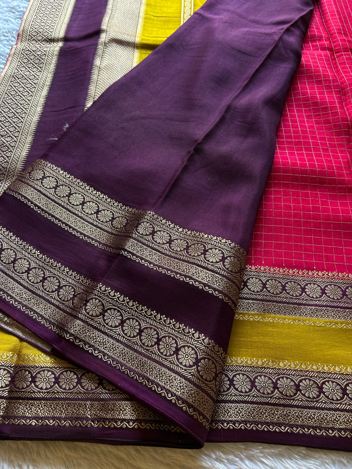 SS105 : Pink-olive-wine