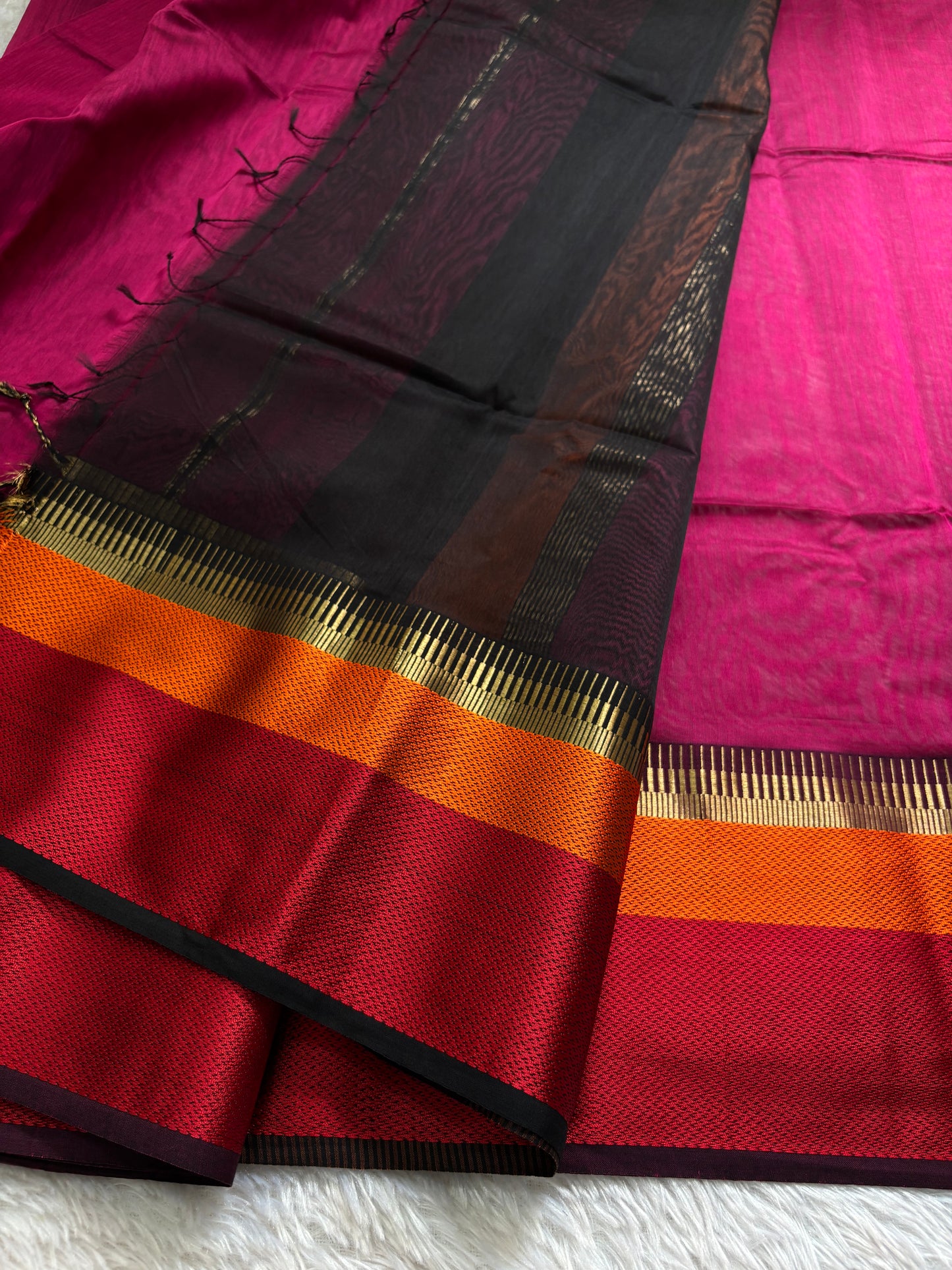 MCS101 (3D) : Rani pink-orange-red