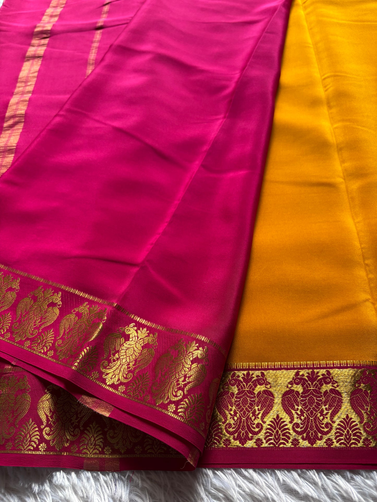 Veera (2D) : Golden yellow-rani pink