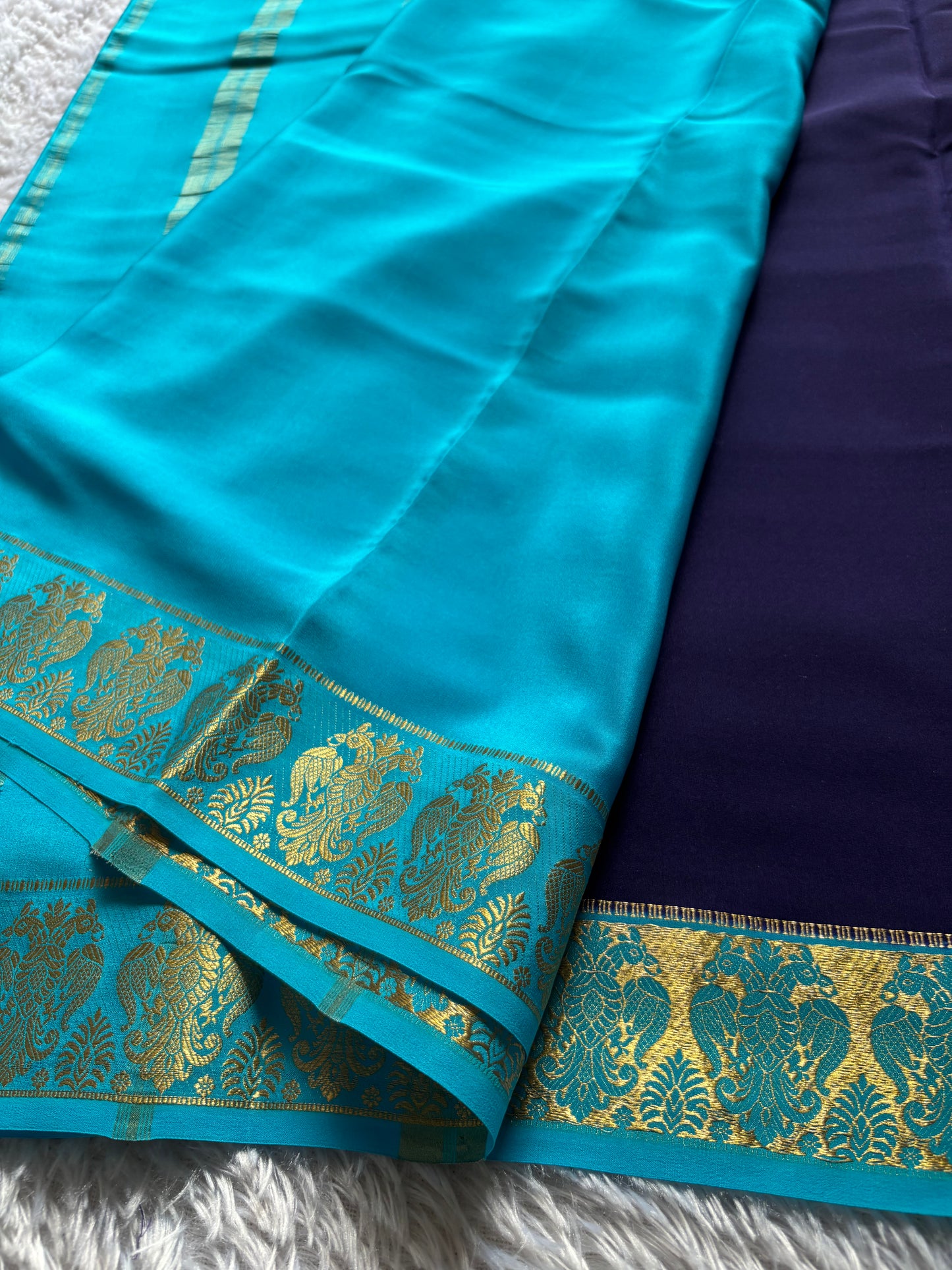 Veera (2D) : Navy blue-ananda blue
