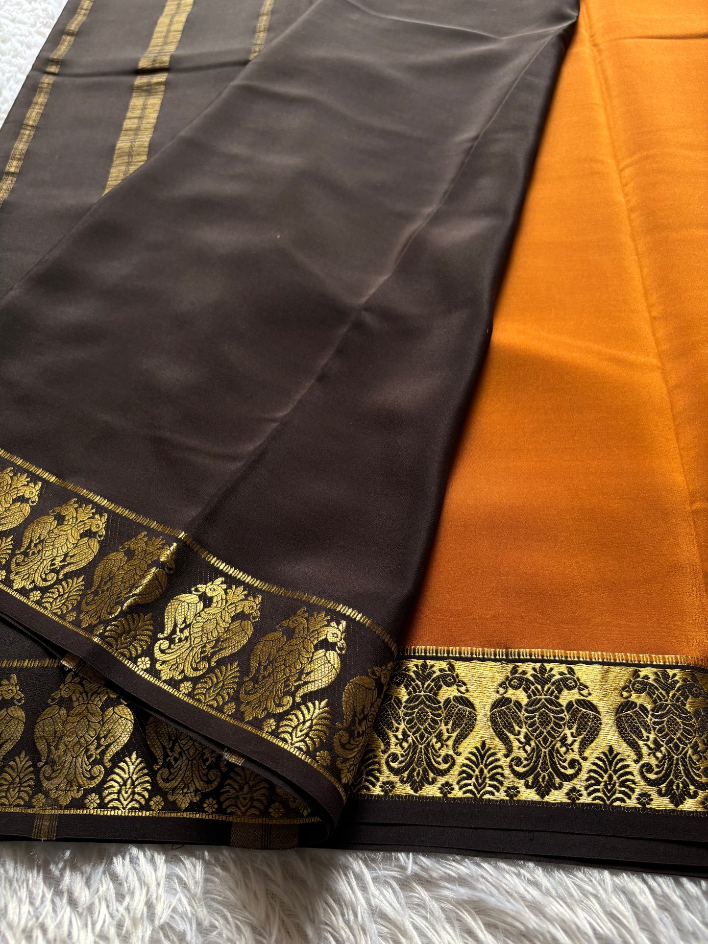 Veera (2D) : Burnt orange-deep brown