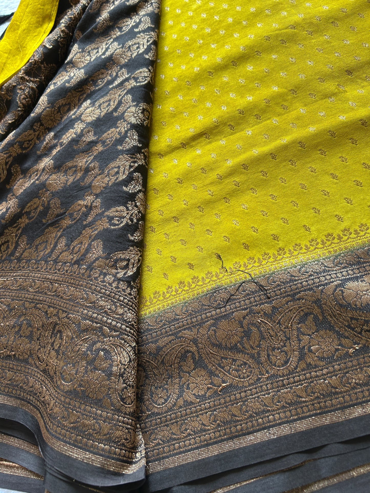 Soft Crepe Banarasi (2D) : Yellow-black