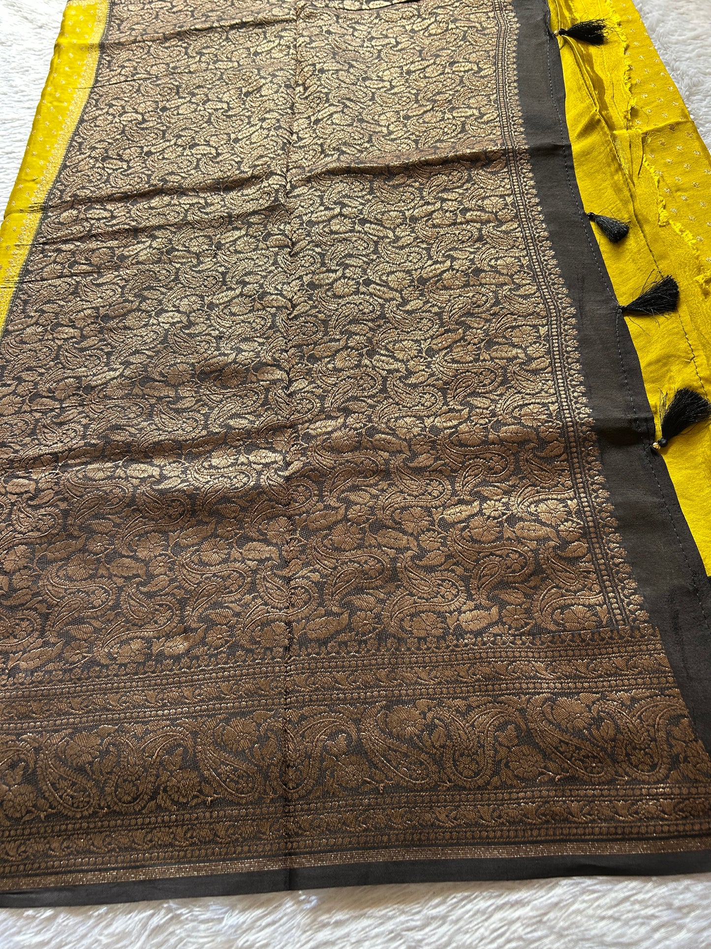 Soft Crepe Banarasi (2D) : Yellow-black
