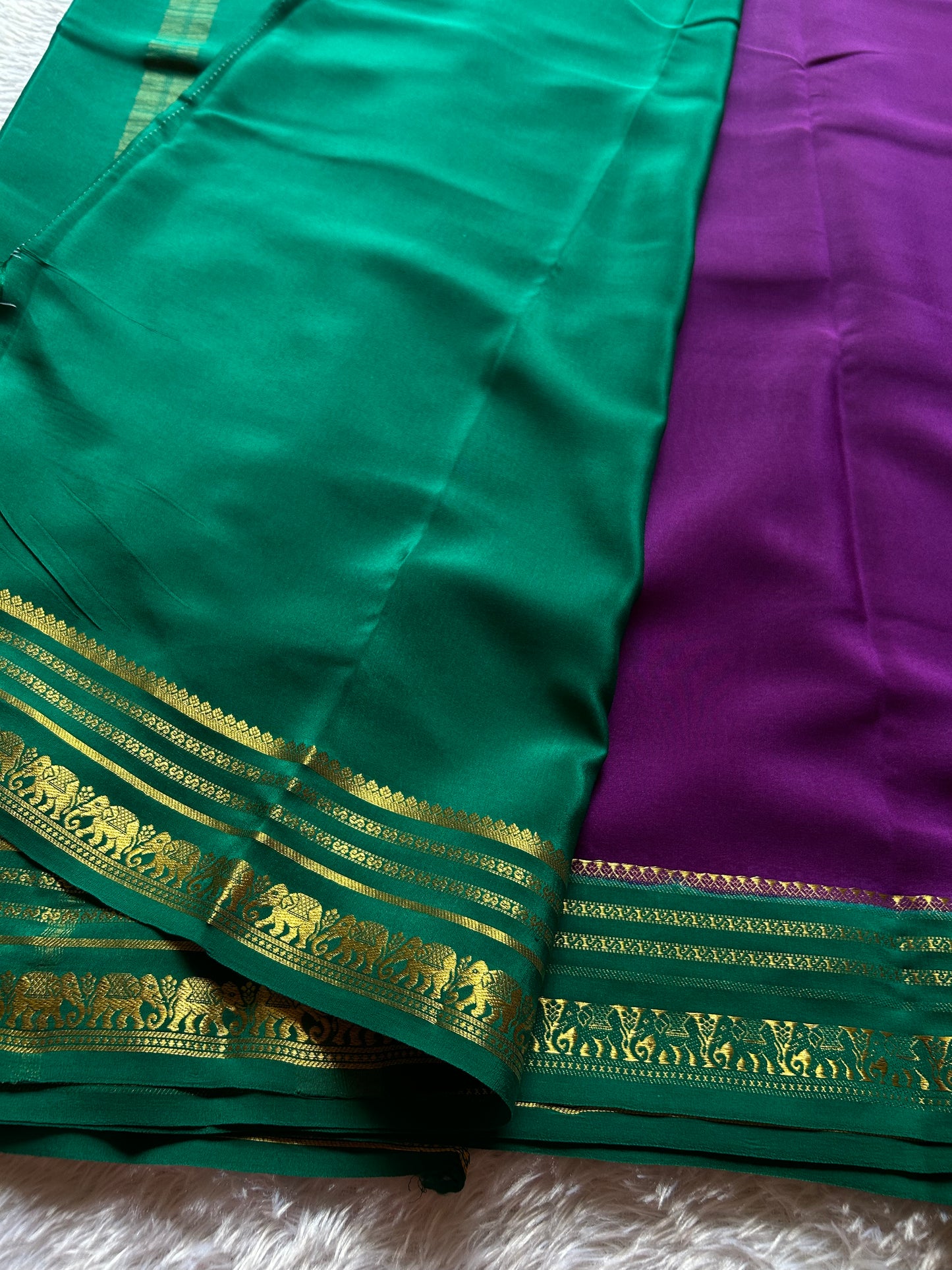 Eshwari (2D) : Purple-rama green