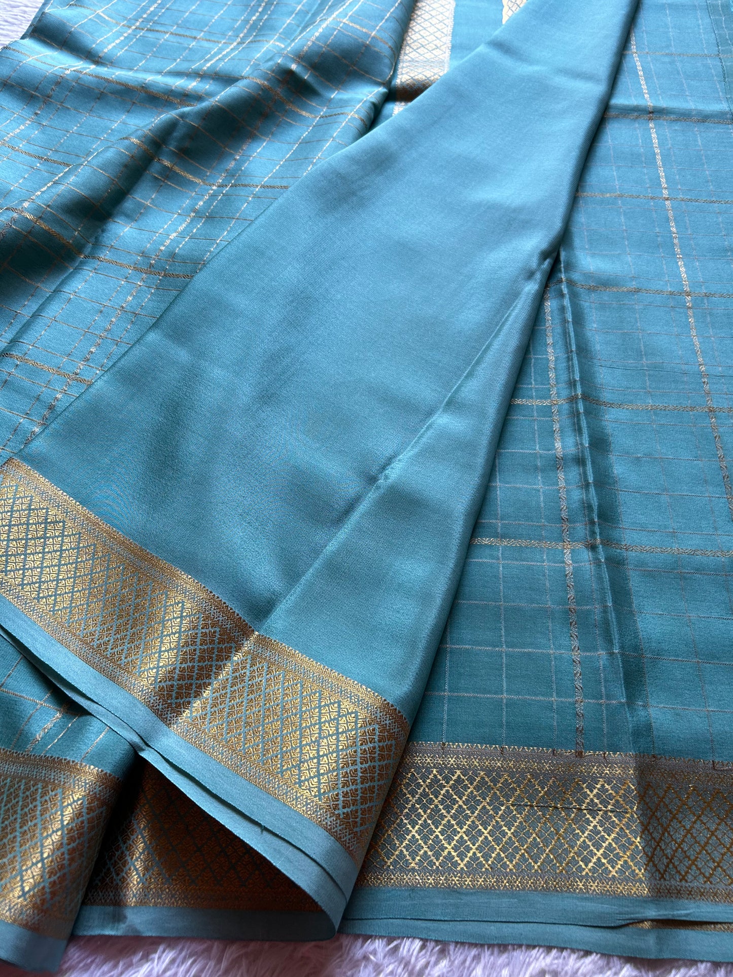 Sushma : Solid Sky blue