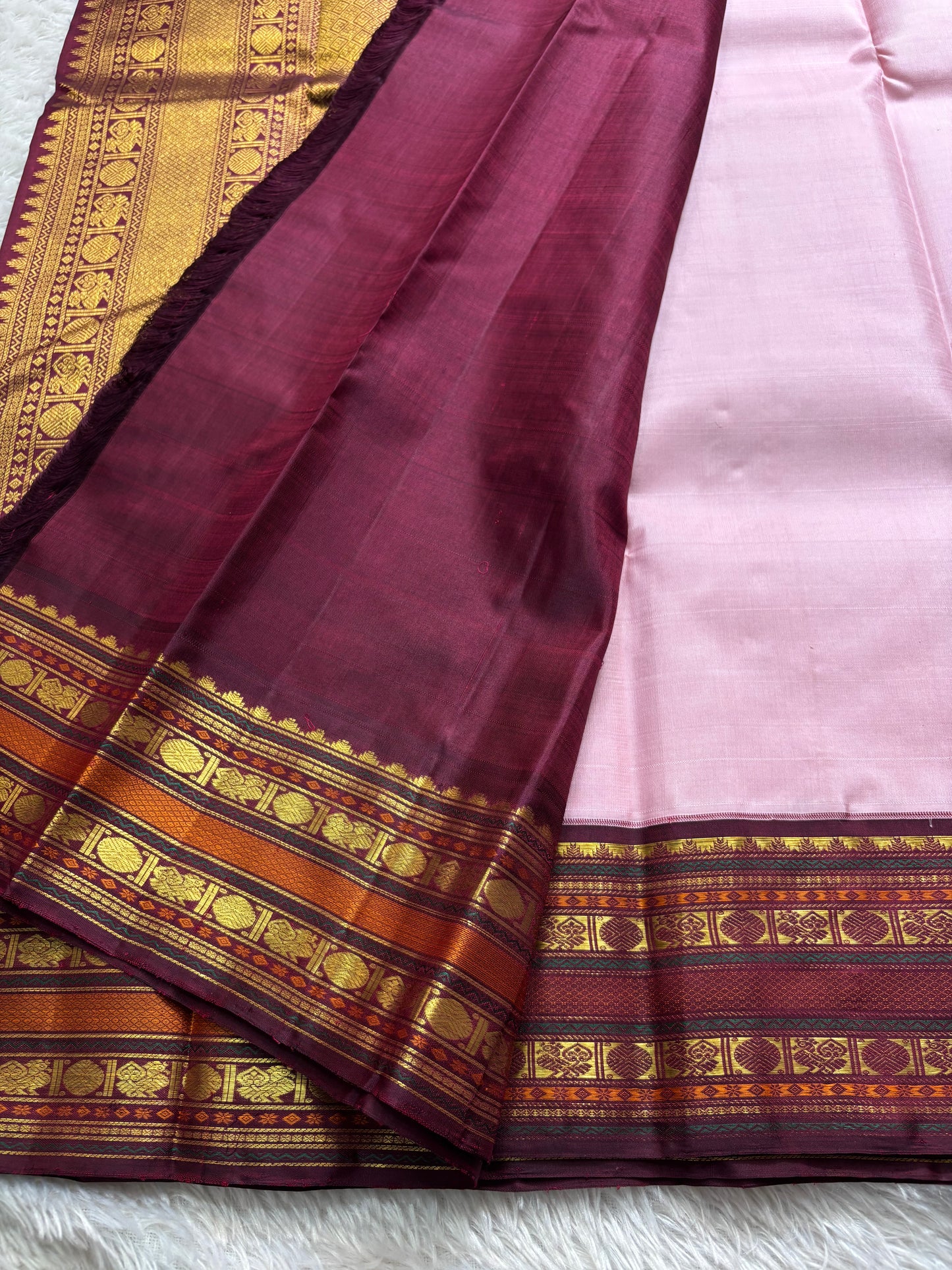 Kankana (2D) : Light pink-maroon