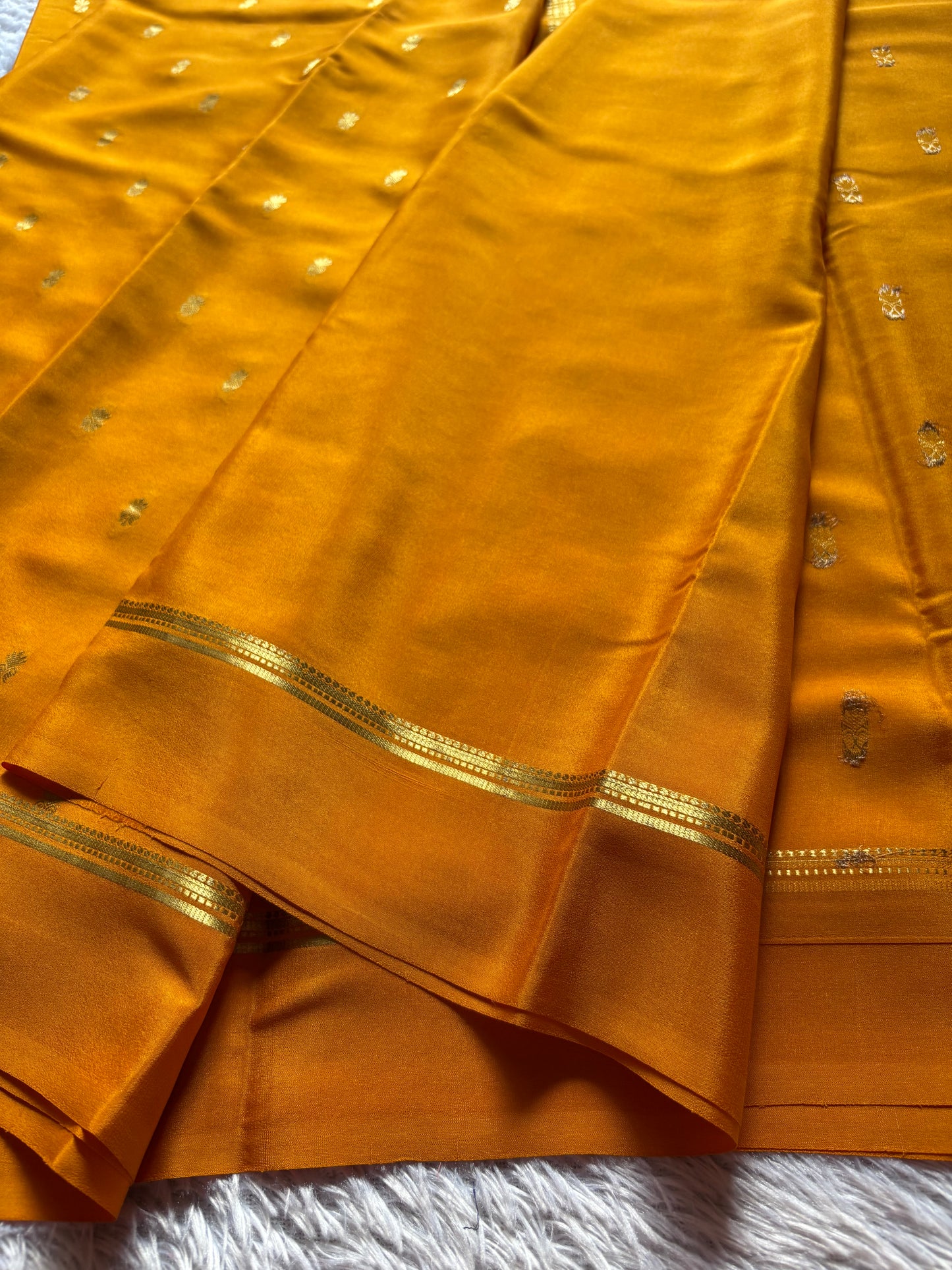 Sahana : Solid Light orange
