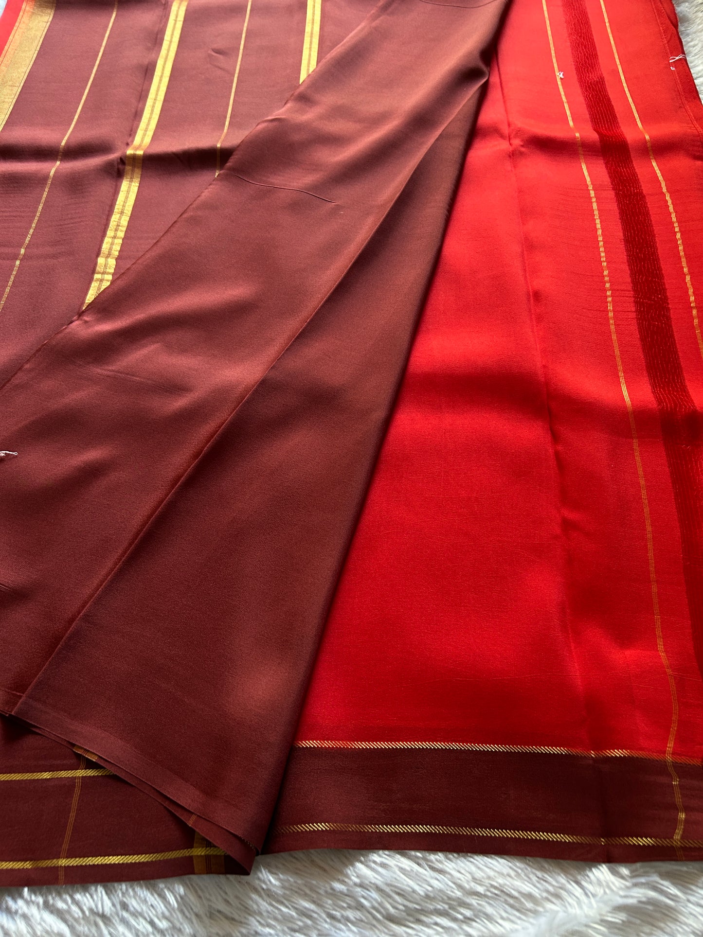 Rekha (2D) : Red-maroon
