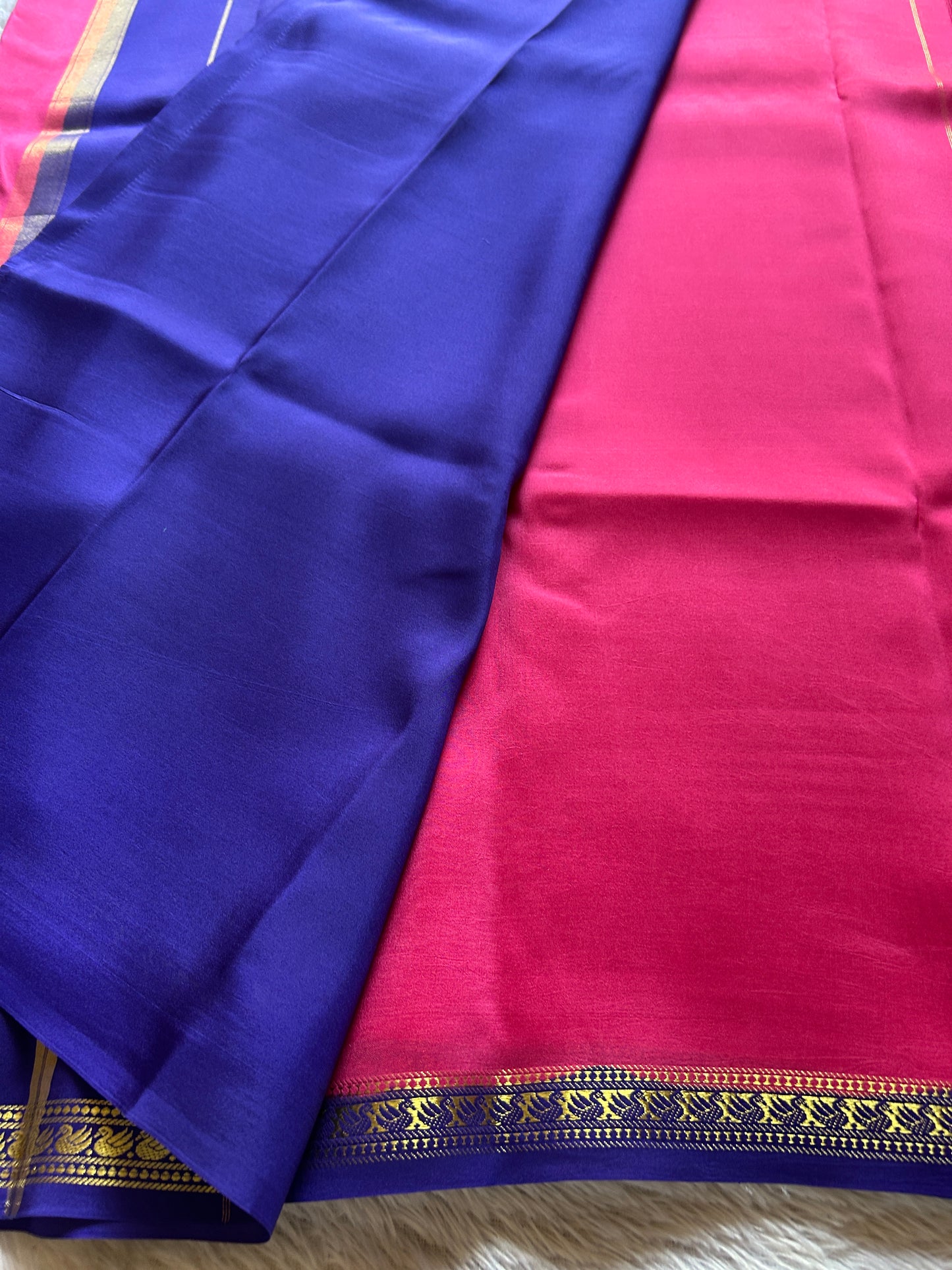 Hamsa (2D) : Hot pink-royal blue