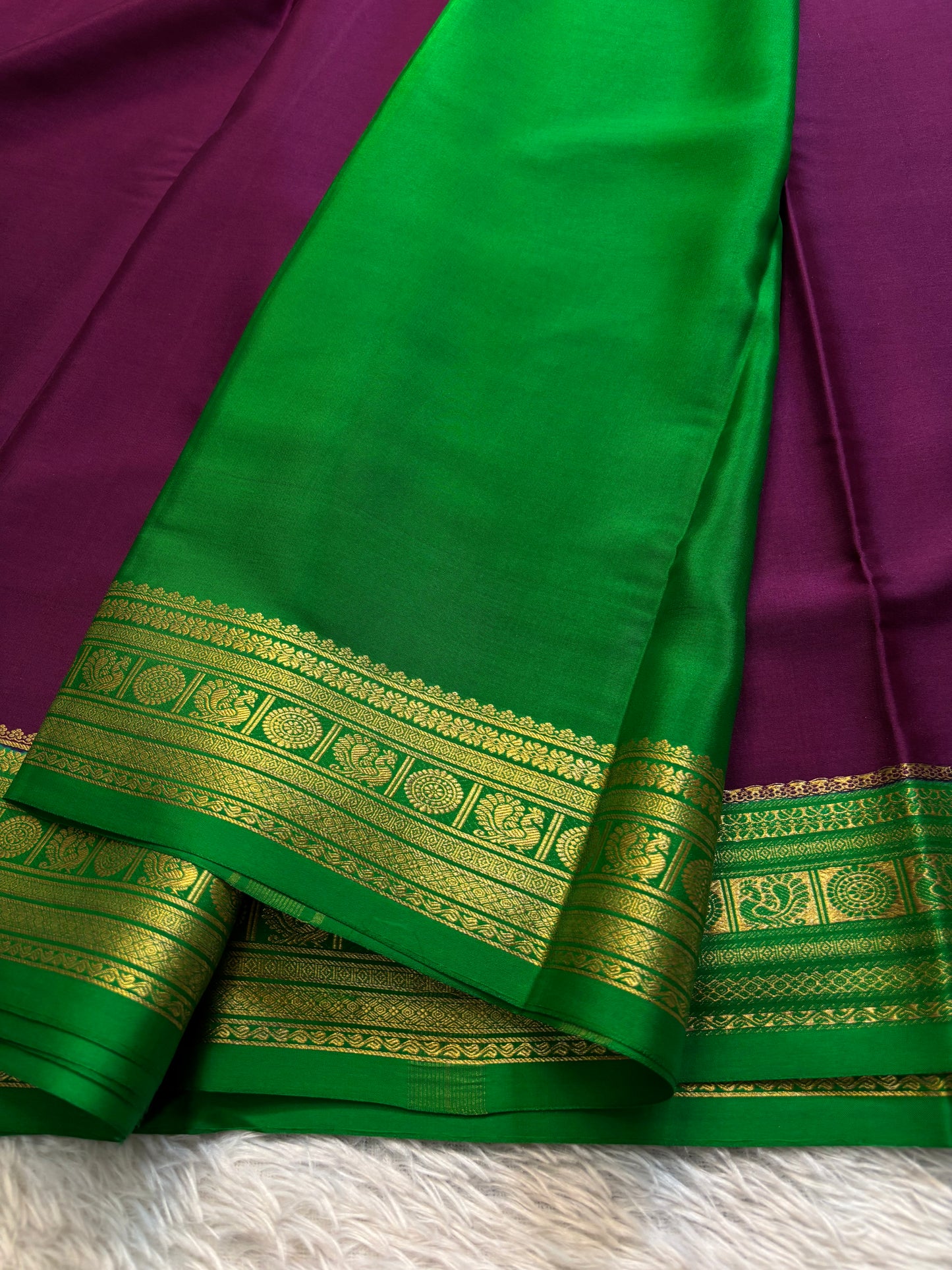 Shubha (2D) : Plum-leaf green