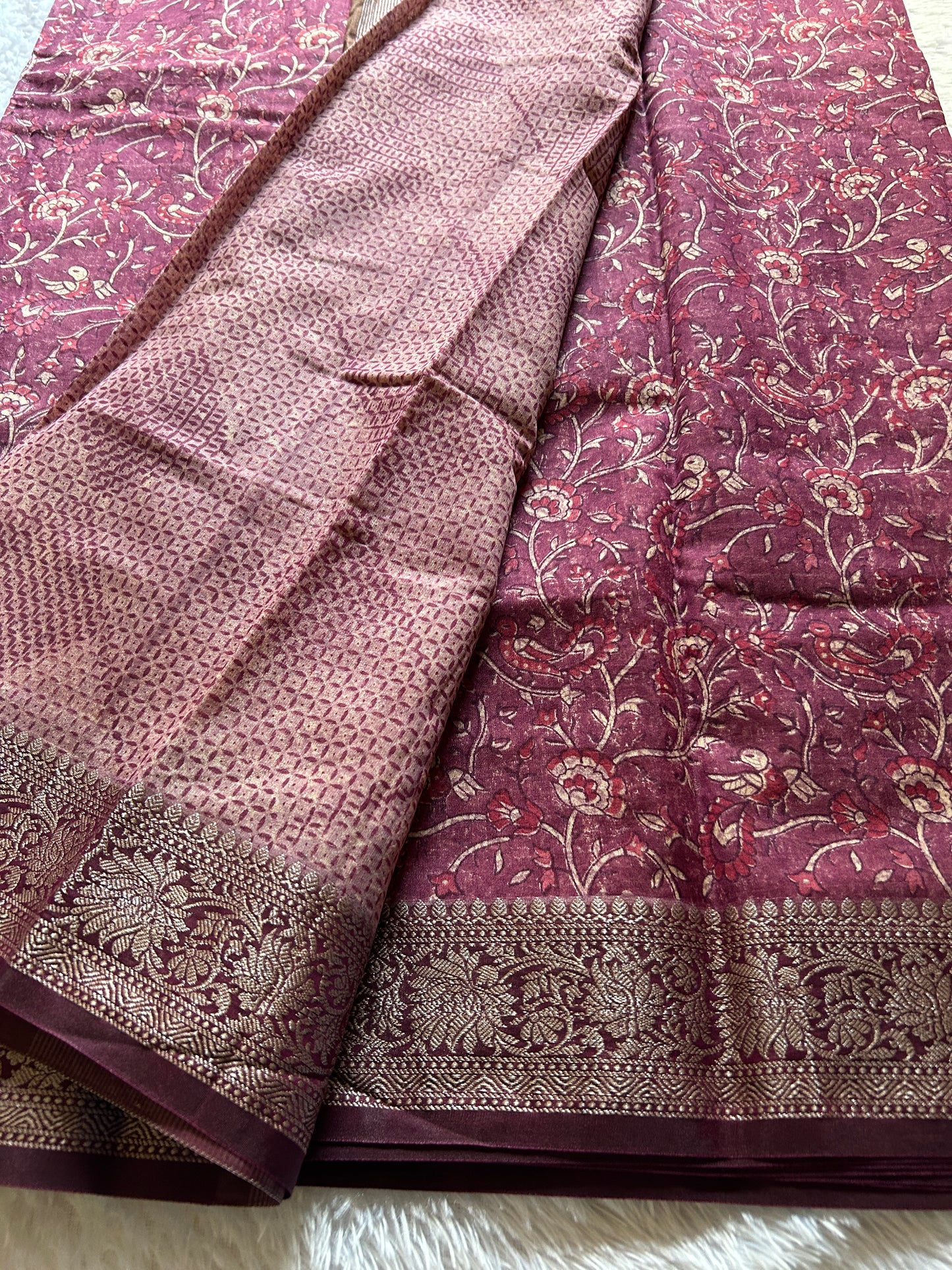 Sarala (2D) : Light wine-dark wine