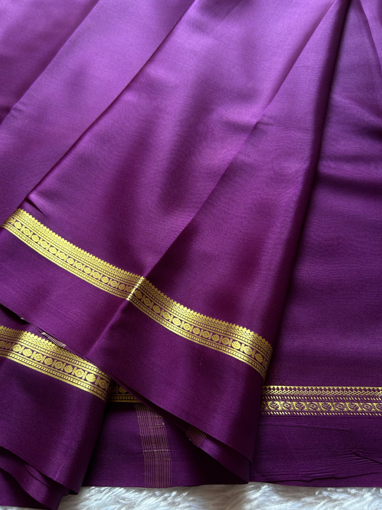 Shambhavi : Solid Dark magenta