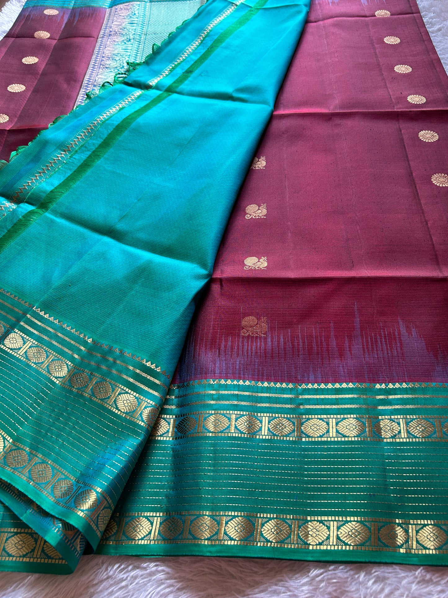 Janani (2D) : Maroon-rama green