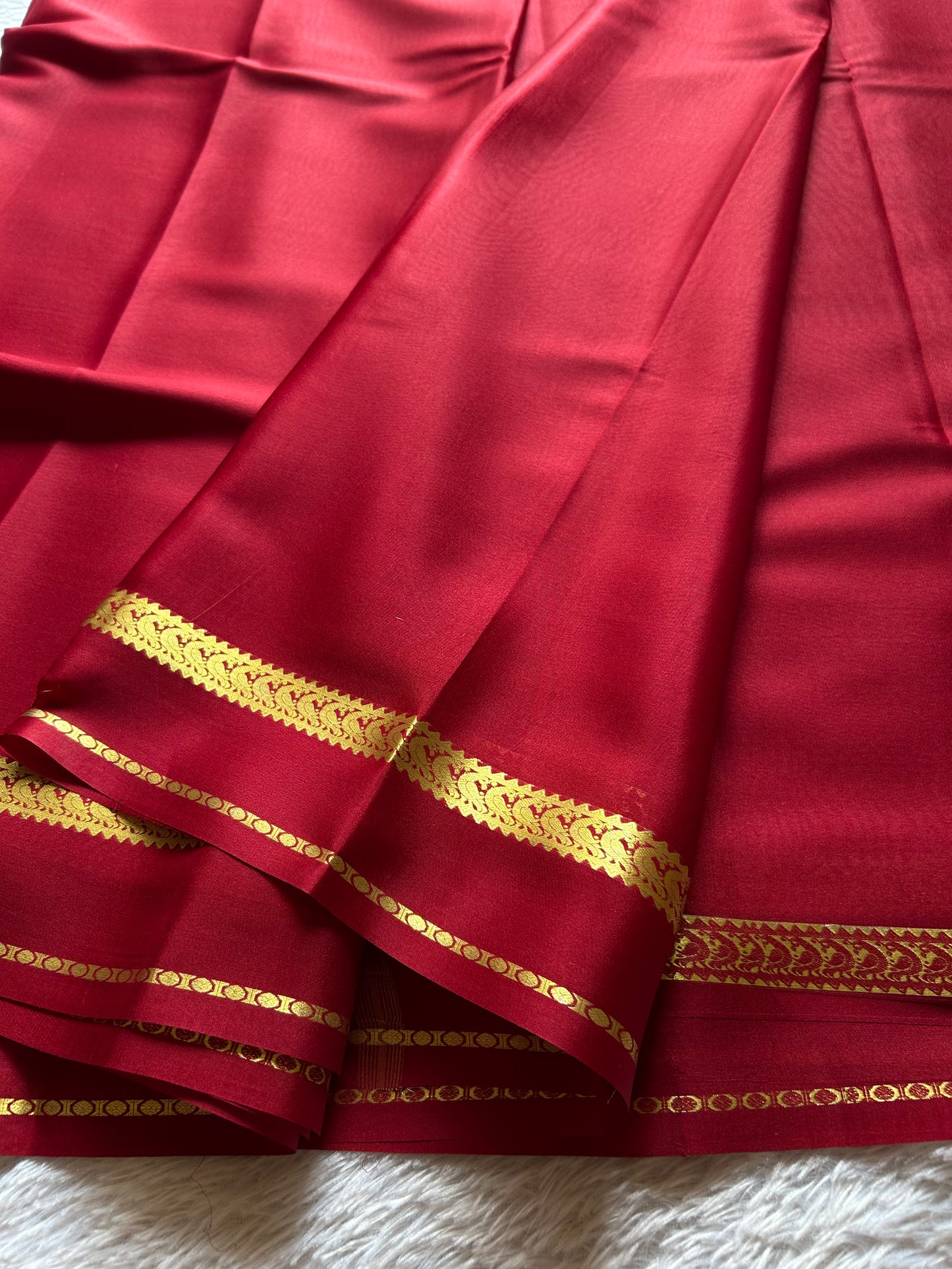 Rachana : Solid Maroon