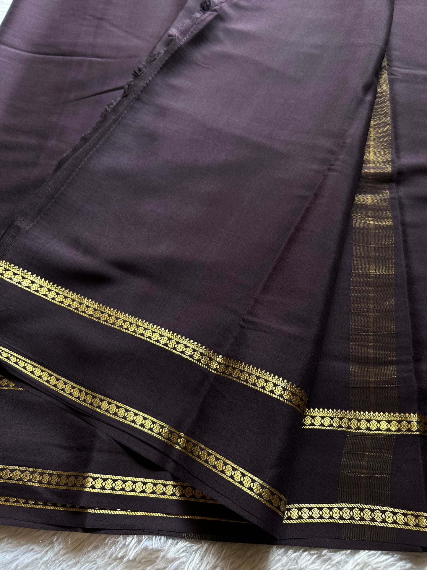 Shakthi : Solid Deep brown