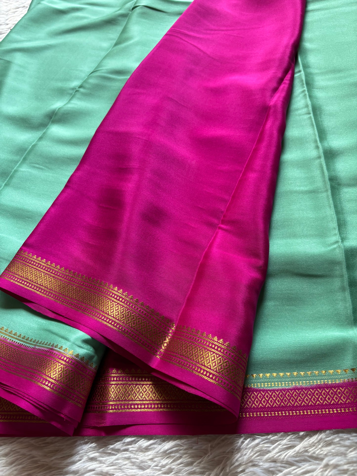 Preetha (2D) : Sea green-rani pink
