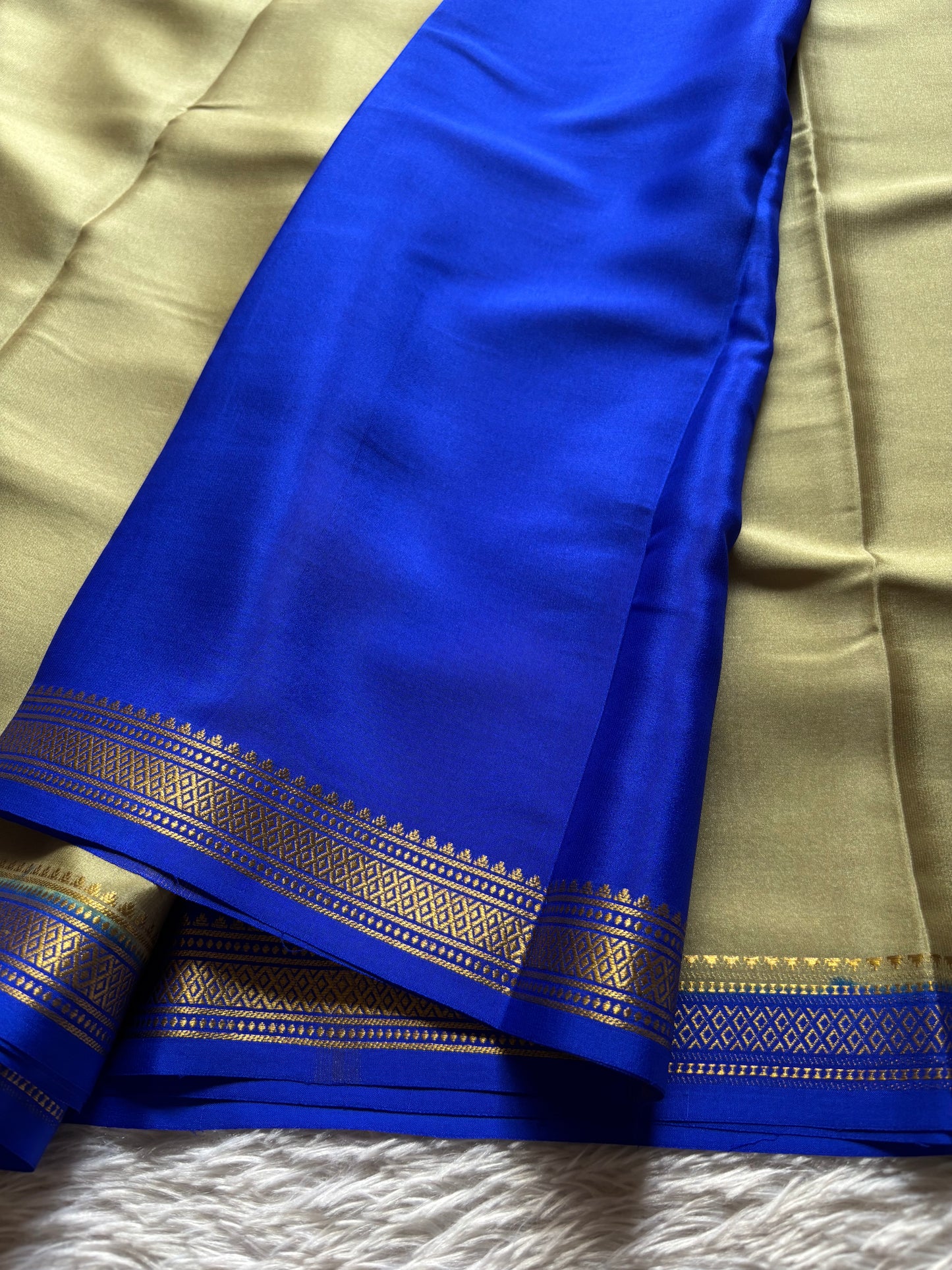 Preetha (2D) : Khaki green-royal blue