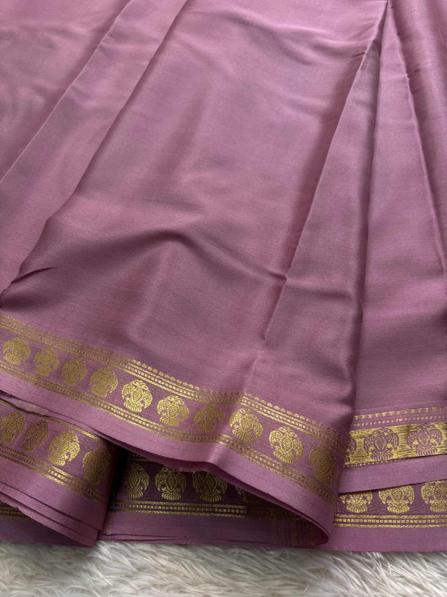 Brunda : Solid Mauve