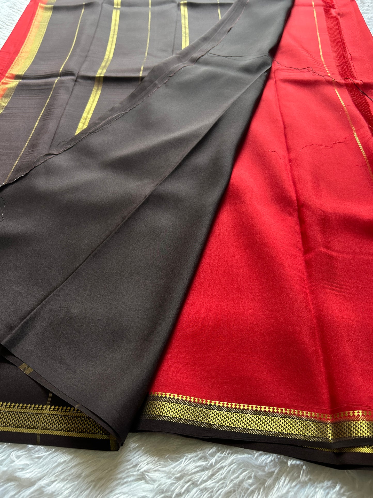Vani (2D) : Red-black