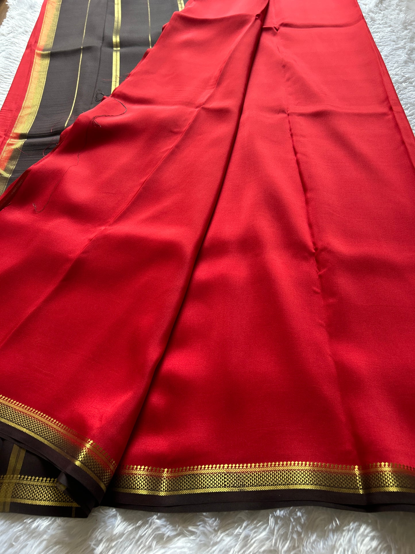 Vani (2D) : Red-black