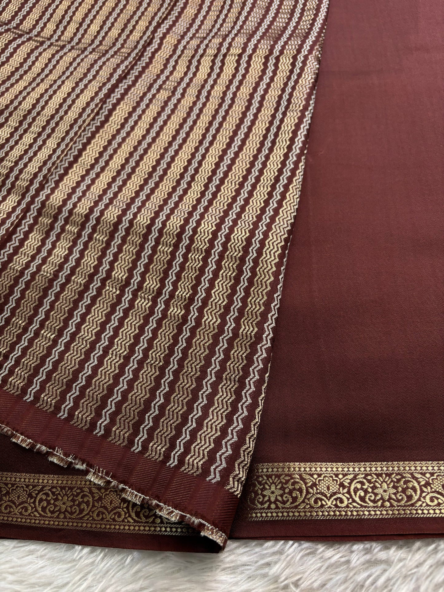 NYD126 : Solid Chocolate brown