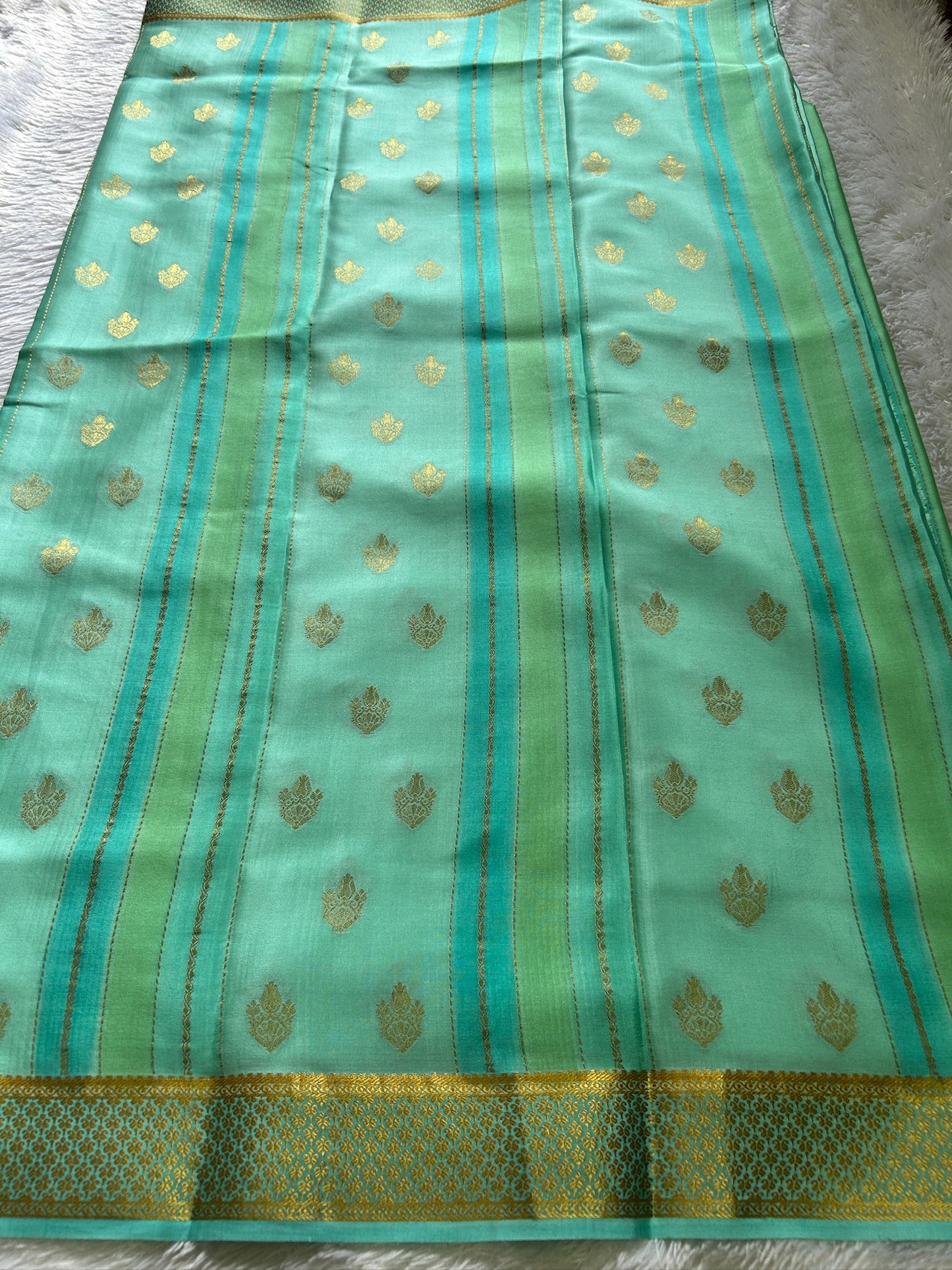 Nisha : Ombré Turquoise