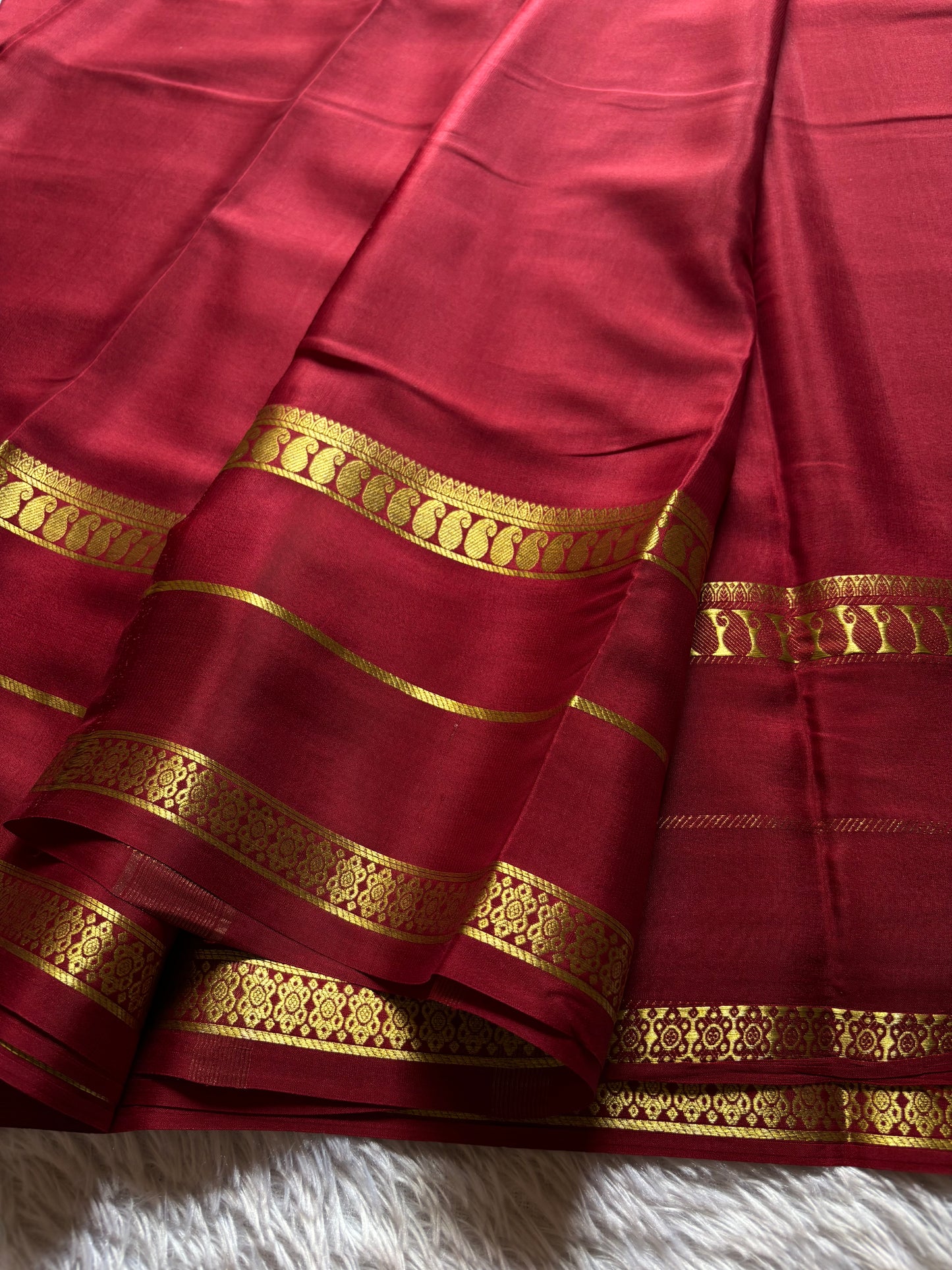 Malini : Solid Maroon