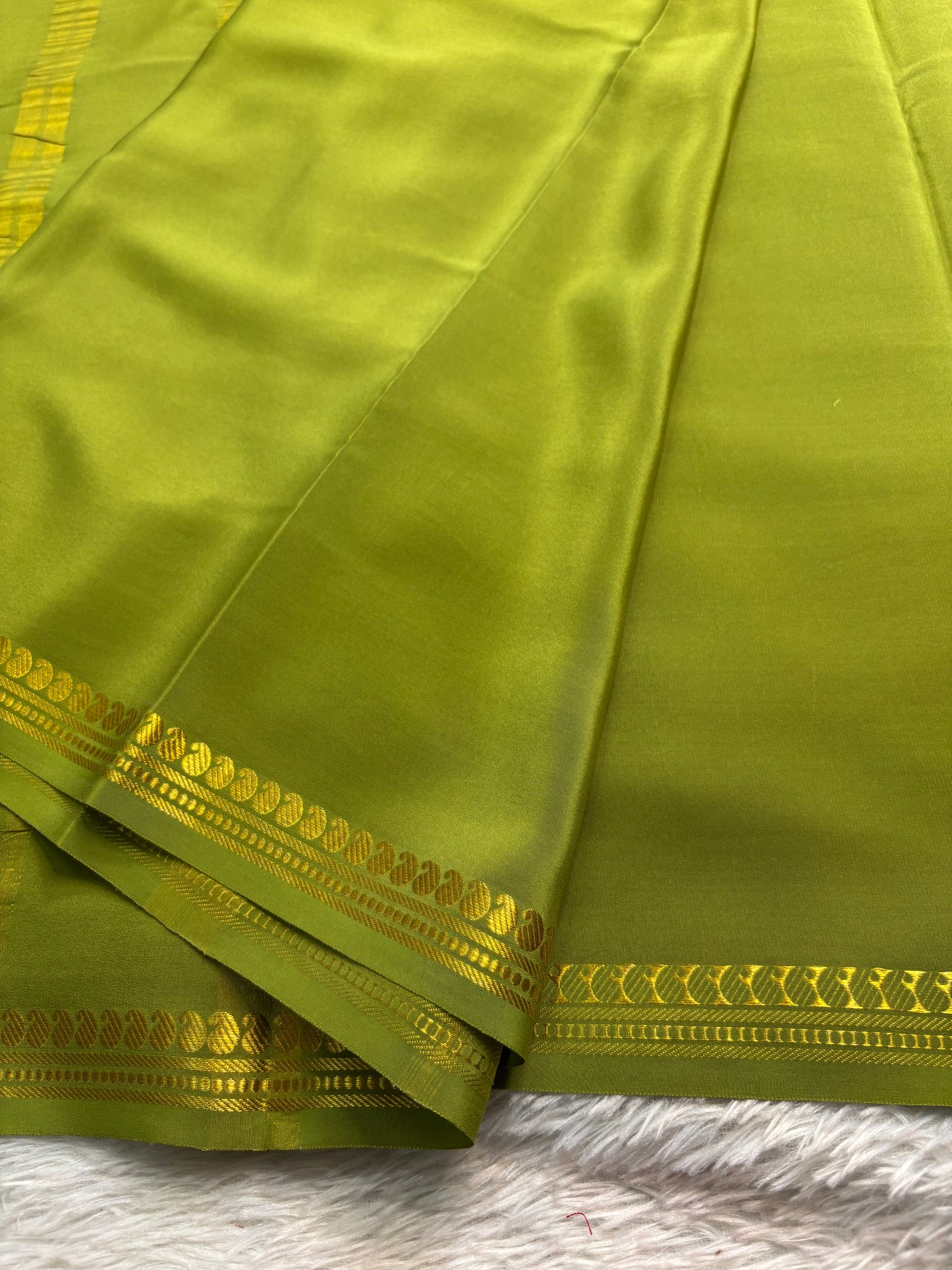 Nirmala : Solid Olive