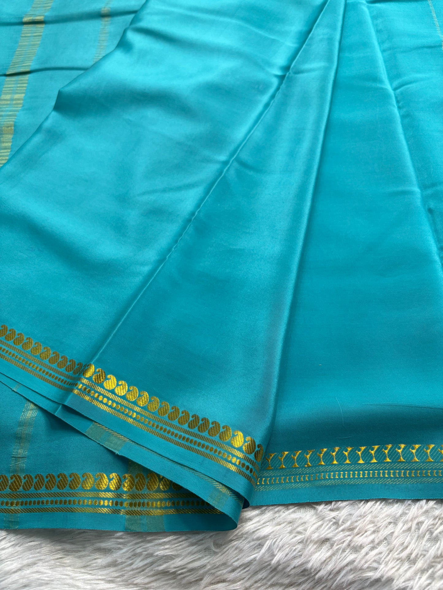 Nirmala : Solid Ananda blue