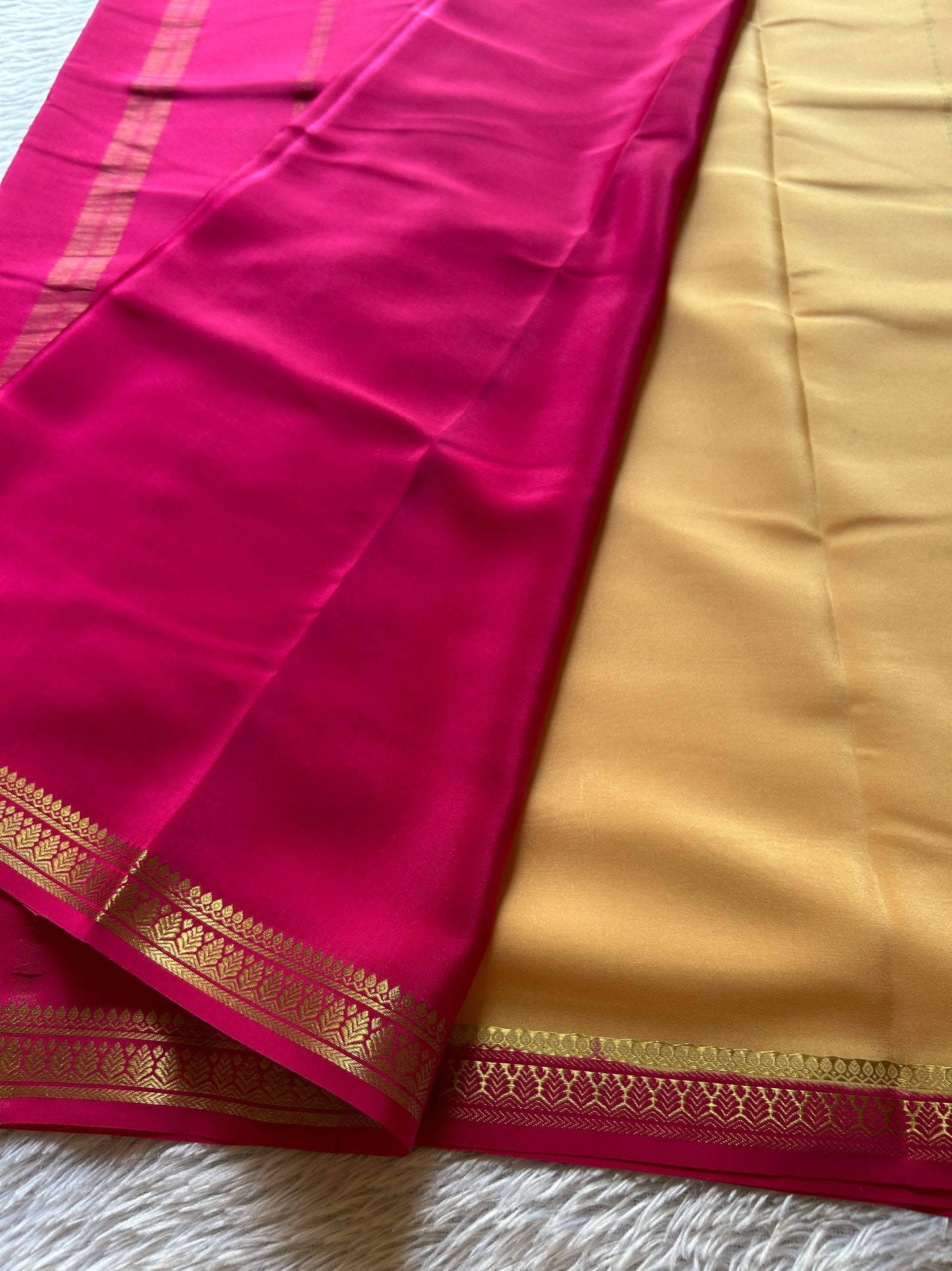 Jyothi (2D) : Beige-pink