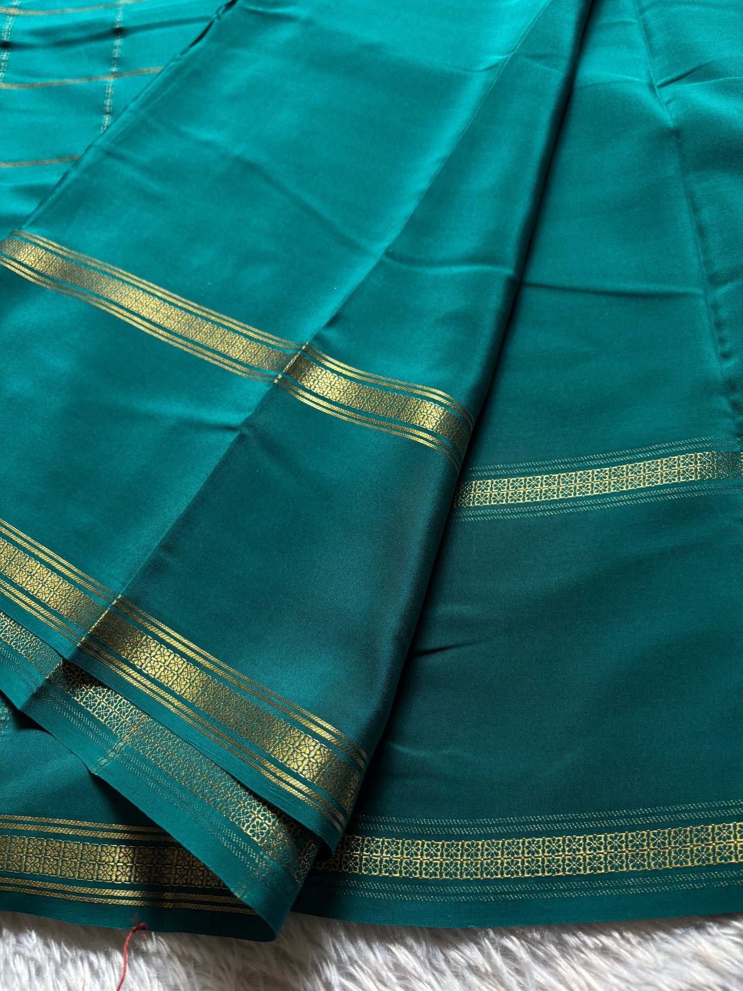 Mridula : Solid Peacock green