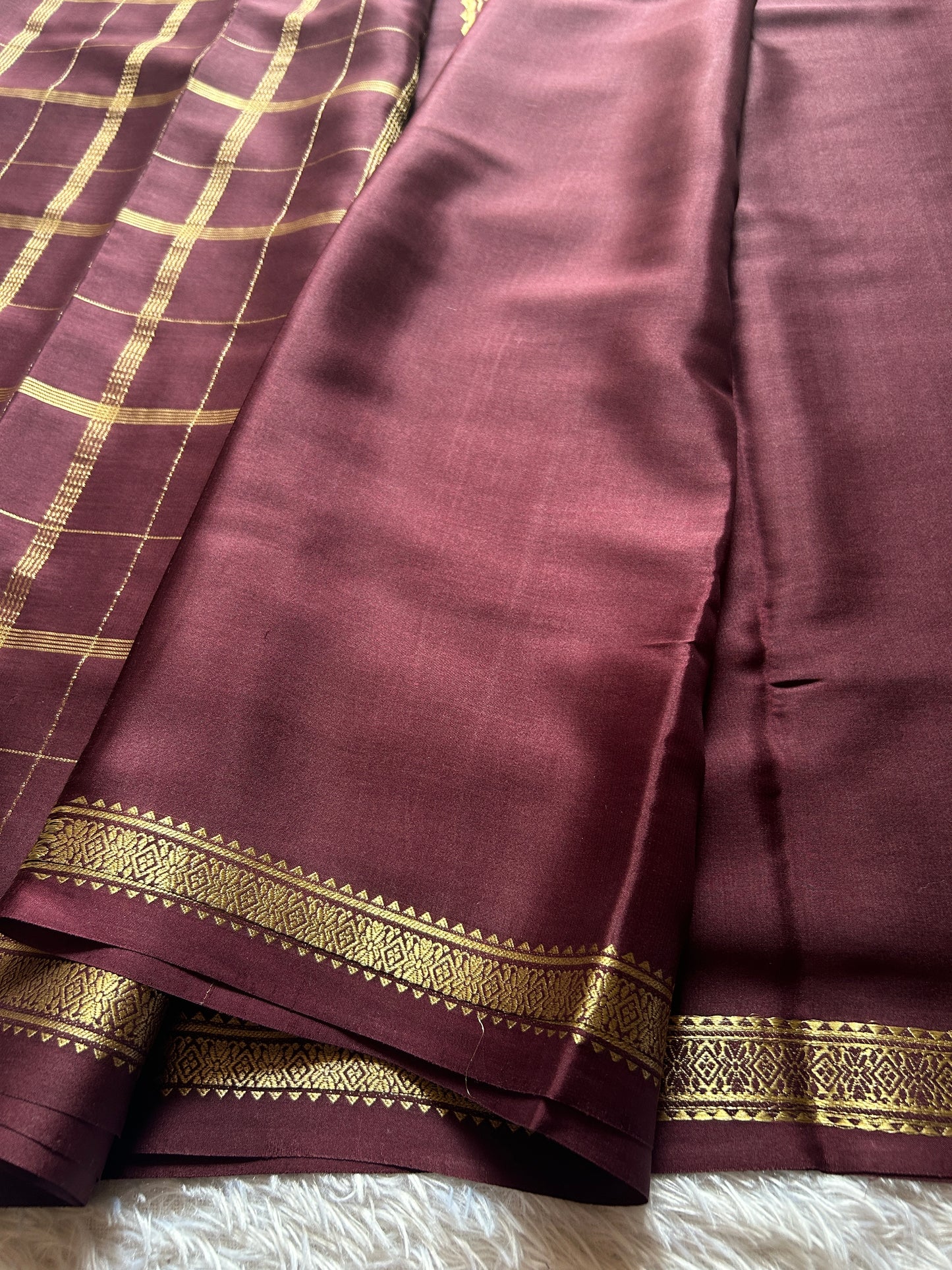 Savithri : Solid Chocolate brown