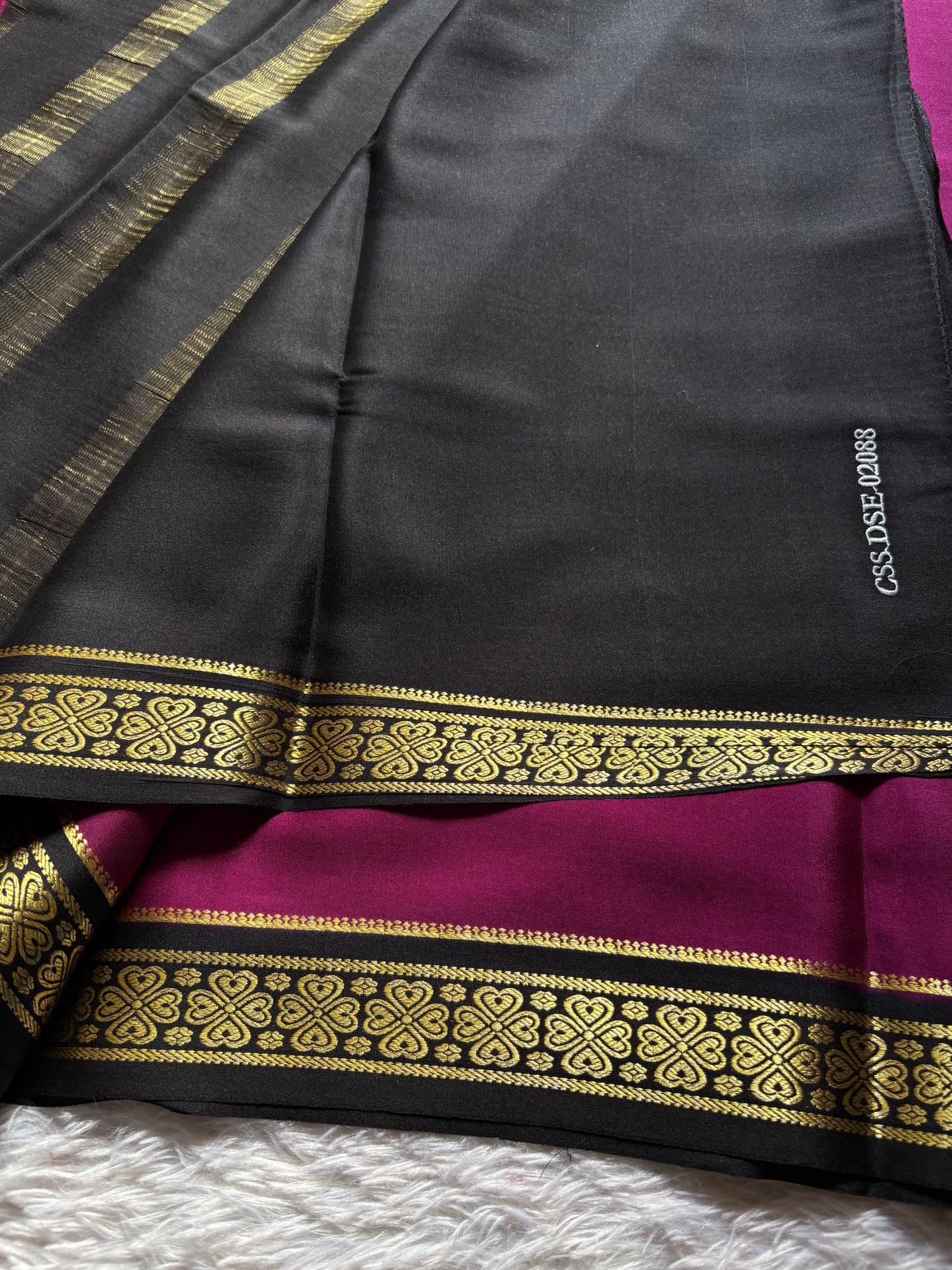 Champaka (2D) : Deep magenta-black