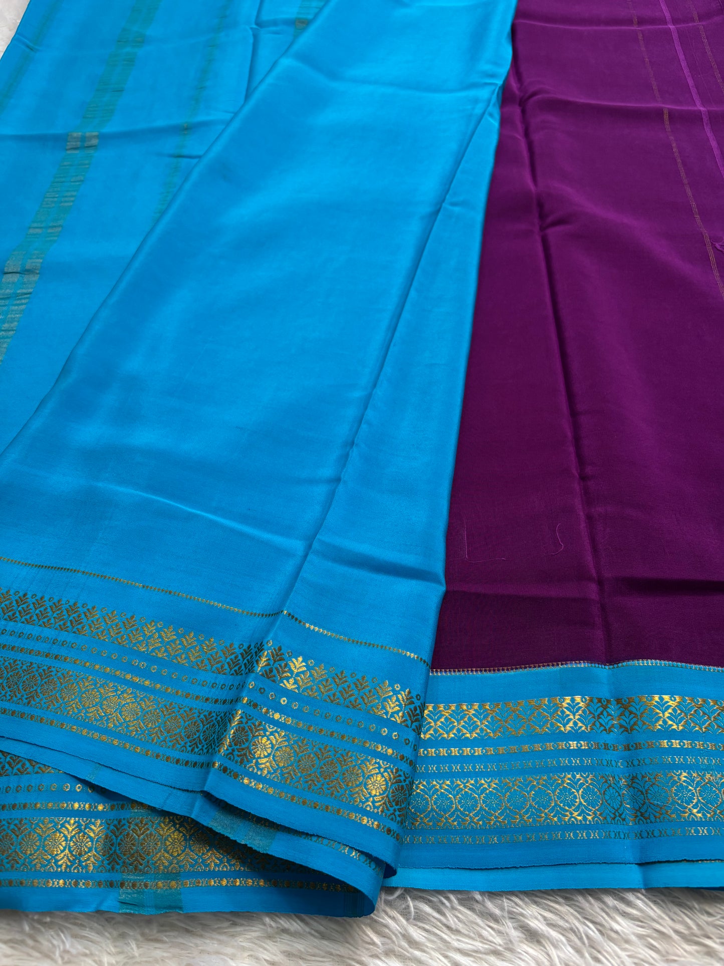 Prathima (2D) : Purple-ananda blue