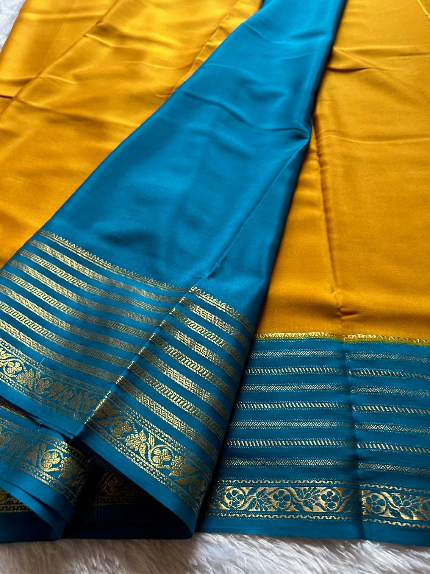 Bhavana (2D) : Golden yellow-ananda blue