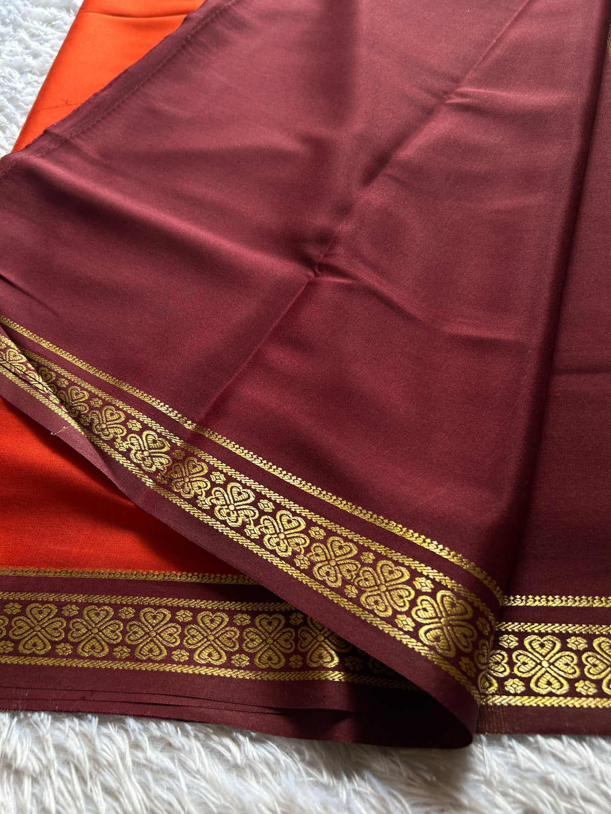 Champaka (2D) : Orange-chocolate brown